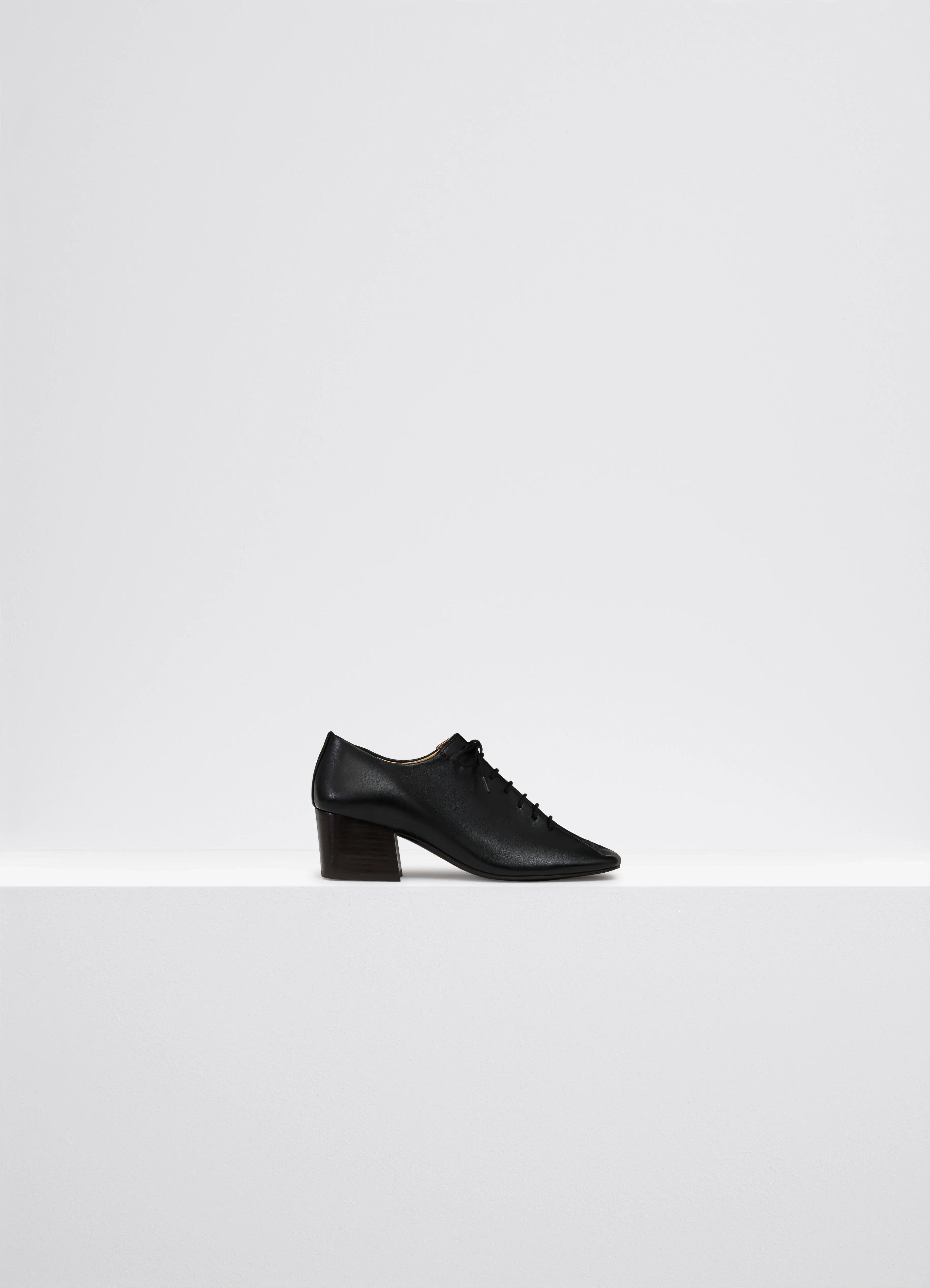 Derbies Souris Classiques A Talon Cubain Noir LEMAIRE