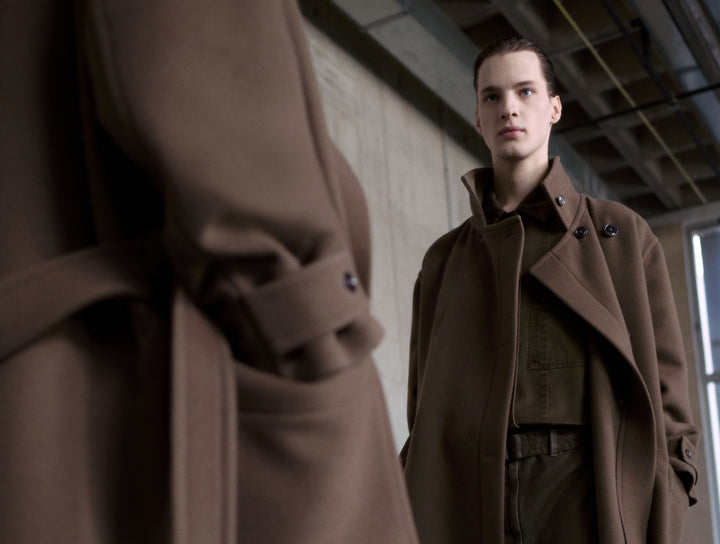 Brown wool coat in brown wool, model shot, worn front view double-breasted design