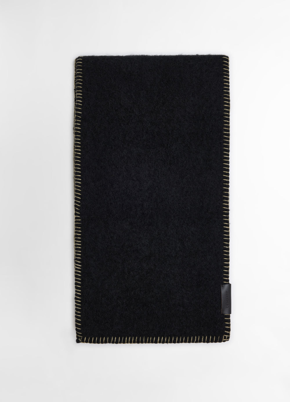 Cocotte Fluffy Scarf in Black Alpaca Wool, product shot, top view stitched border detail