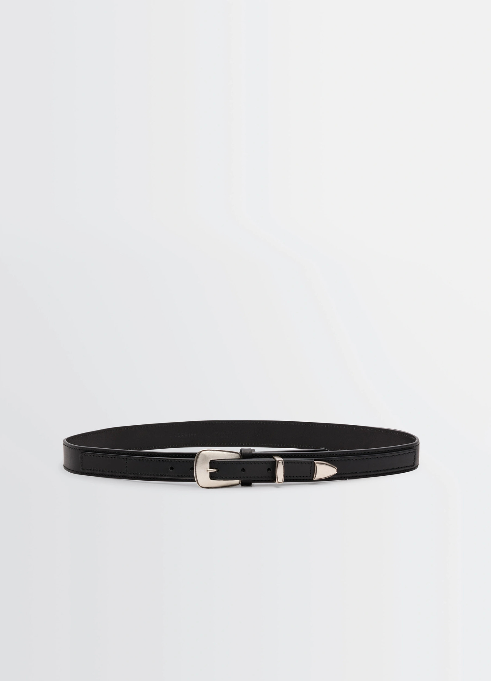 Lemaire minimal western belt in black smooth leather, product shot, front view double fastening