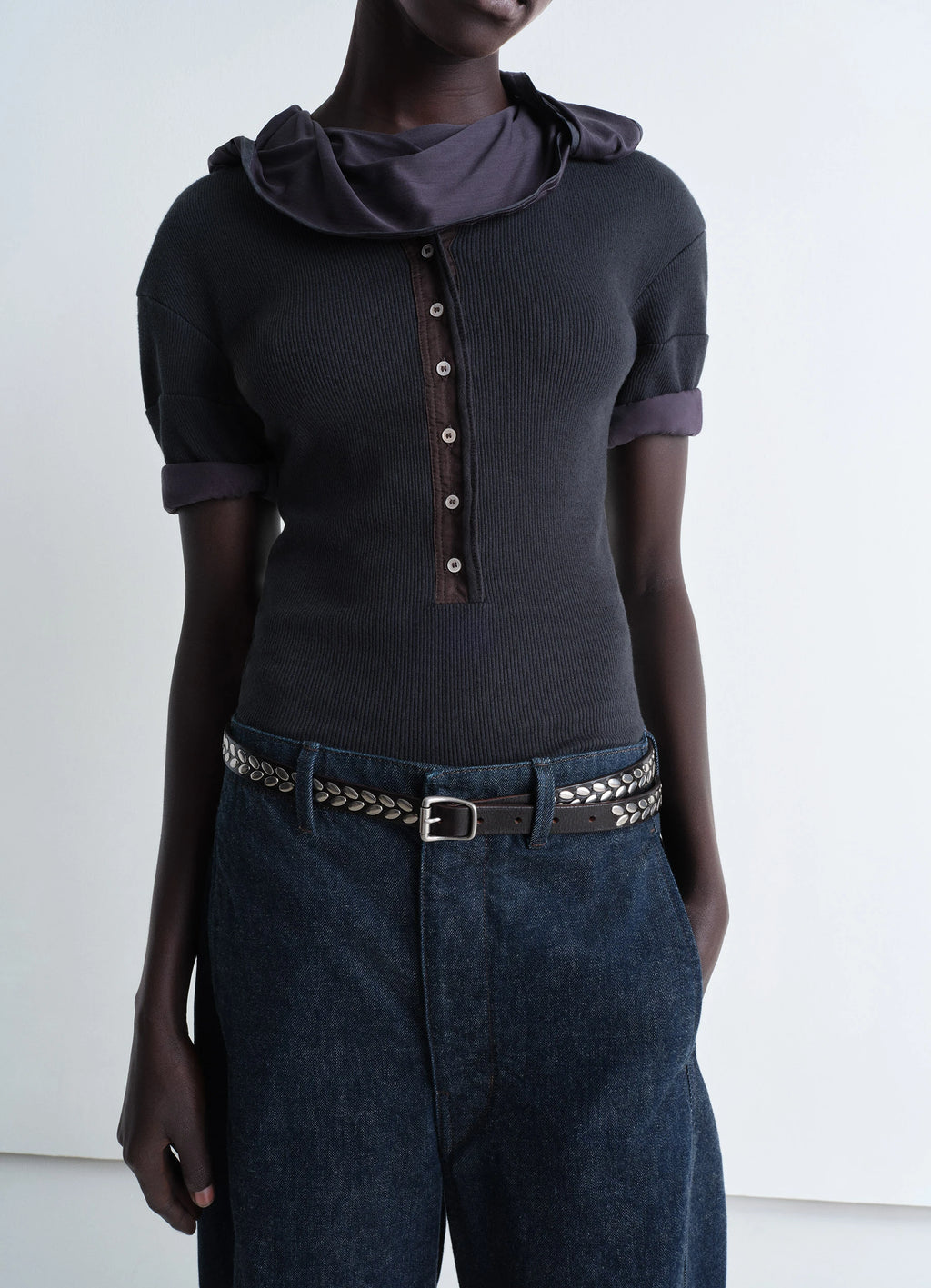 Almond Stud Belt 20 in vegetable-tanned leather, model shot, close-up side view almond studs with buckle