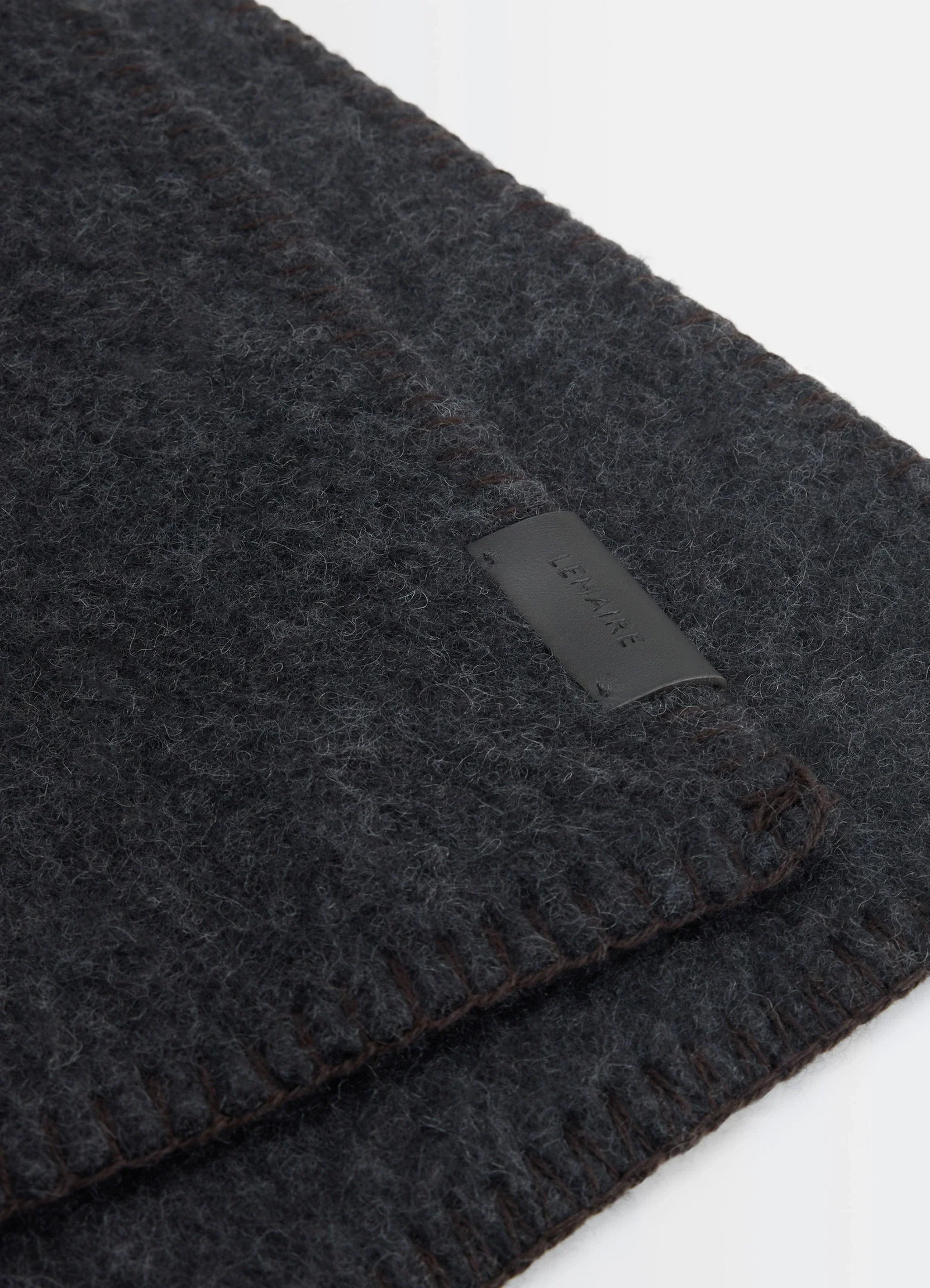 MAXI FLUFFY COCOTTE IN ALPACA - Anthracite - Alpaca - Unisex | LEMAIRE MAXI FLUFFY COCOTTE IN ALPACA - Anthracite - Alpaca - Unisex | LEMAIRE