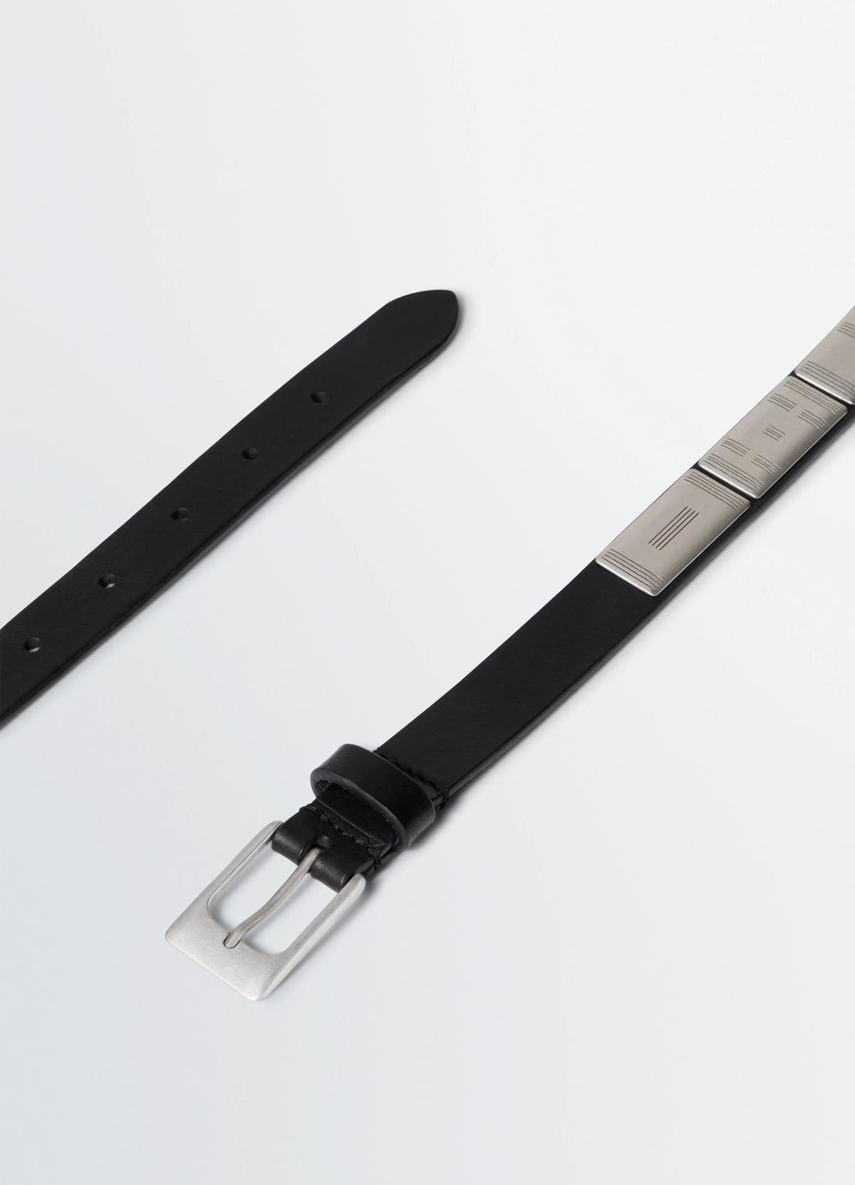 LEMAIRE スタッズ付きブラックレザーベルト LEMAIRE スタッズ付き