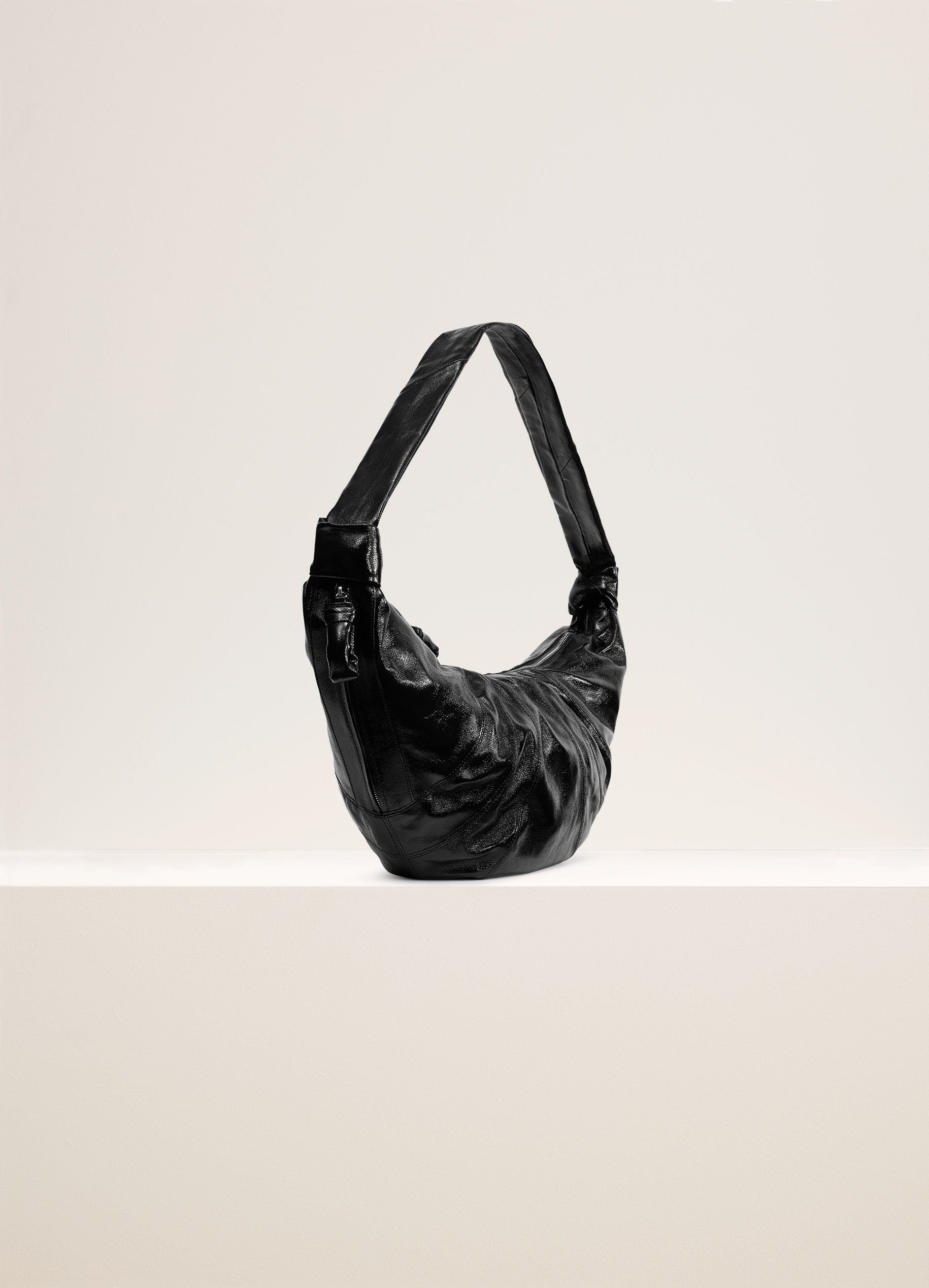 BLACK Large croissant bag | LEMAIRE