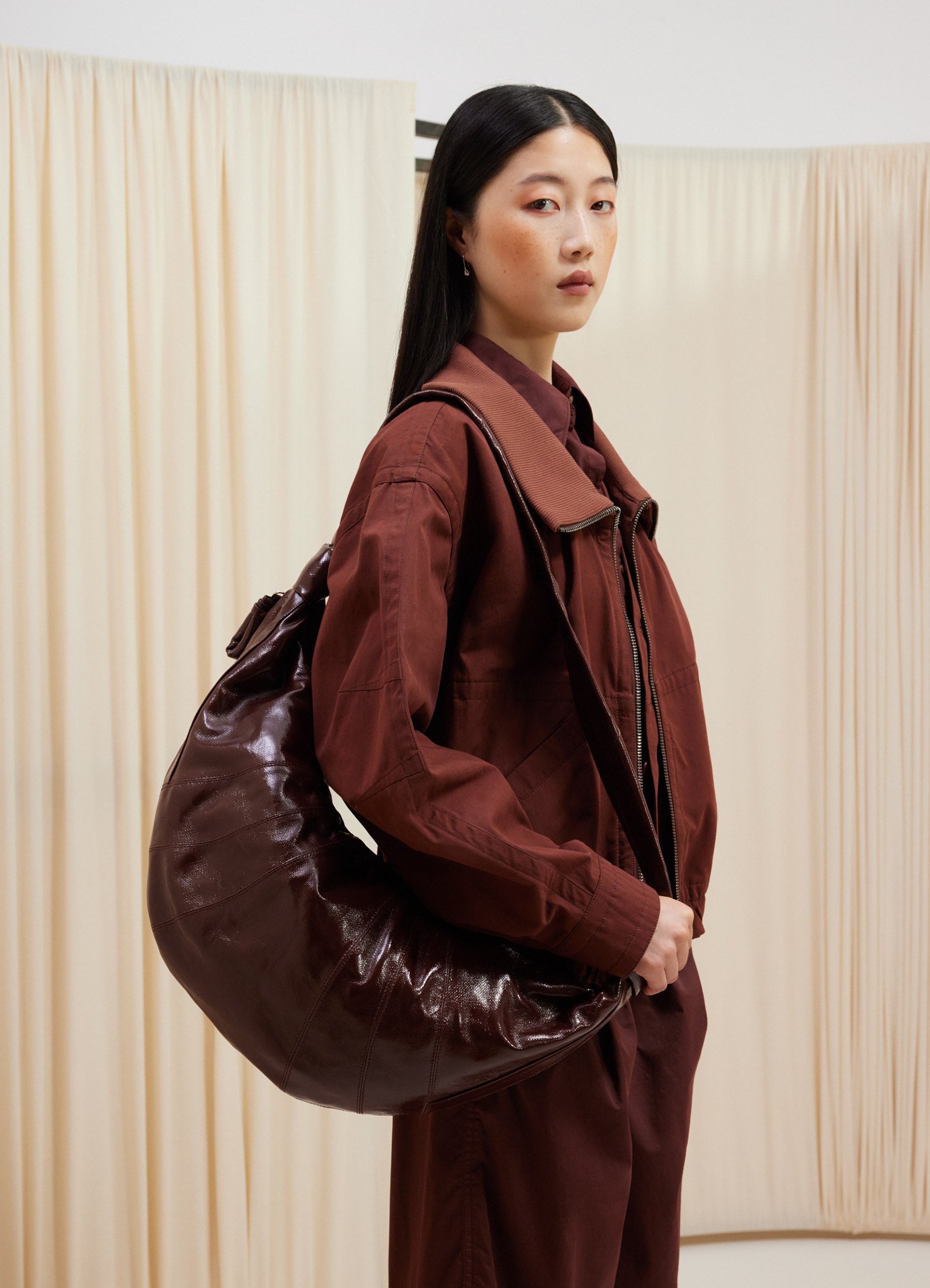 CHOCOLATE FONDANT Large croissant bag | LEMAIRE 