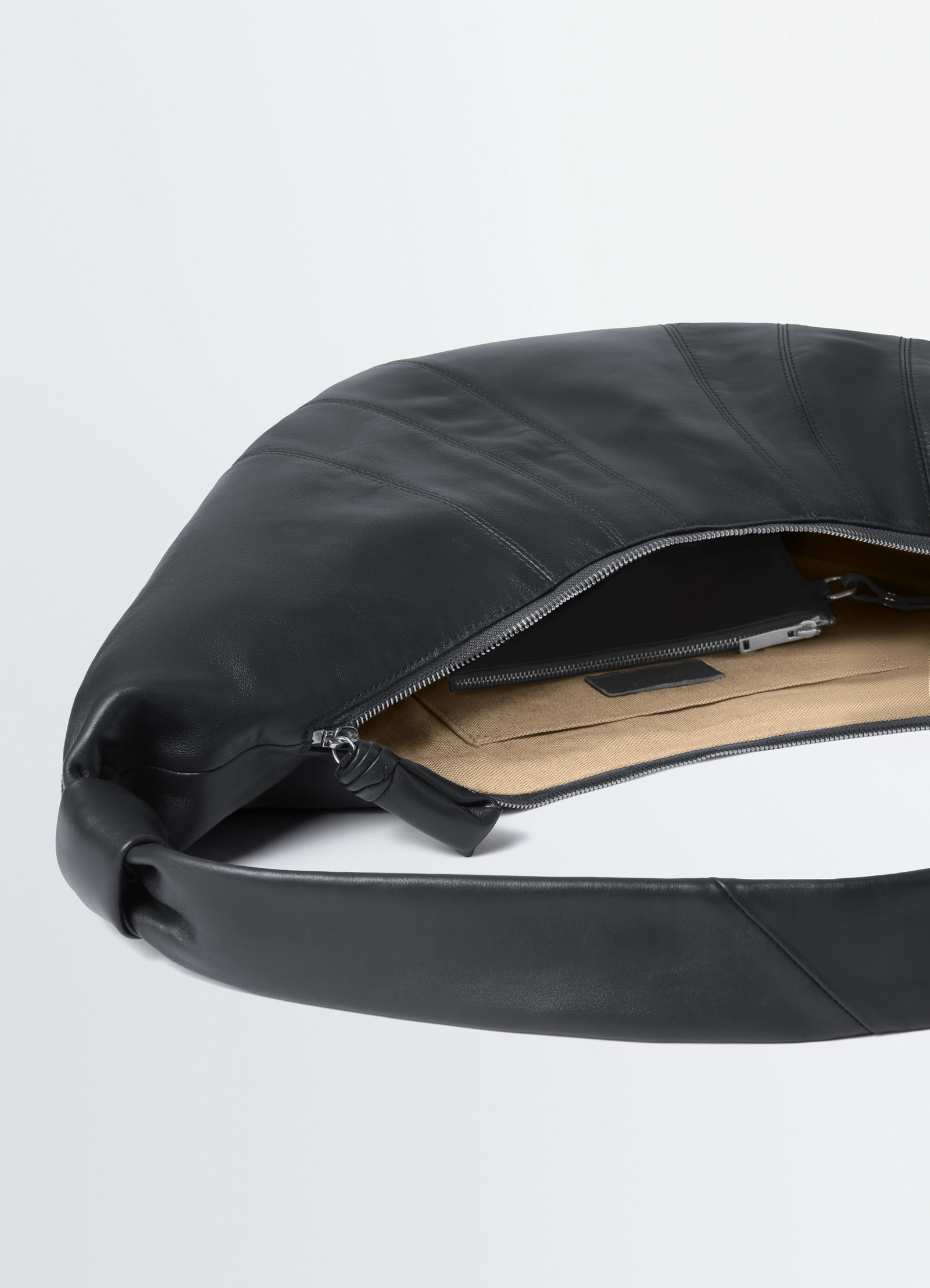 LARGE CROISSANT BAG IN LEATHER - Black - Soft Nappa Leather LARGE CROISSANT BAG IN LEATHER - Black - Soft Nappa Leather