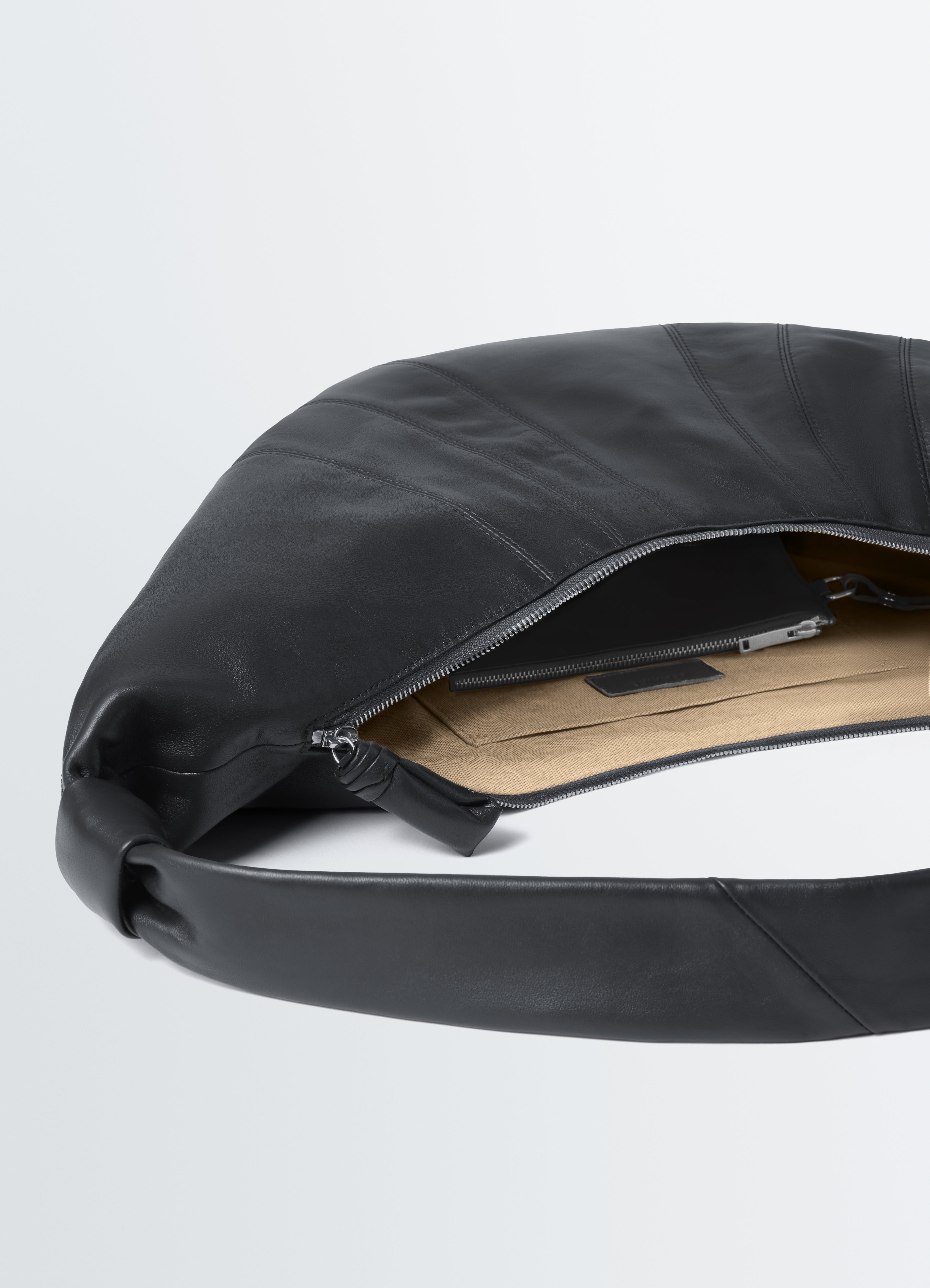 LARGE CROISSANT BAG IN LEATHER - Black - Soft Nappa Leather