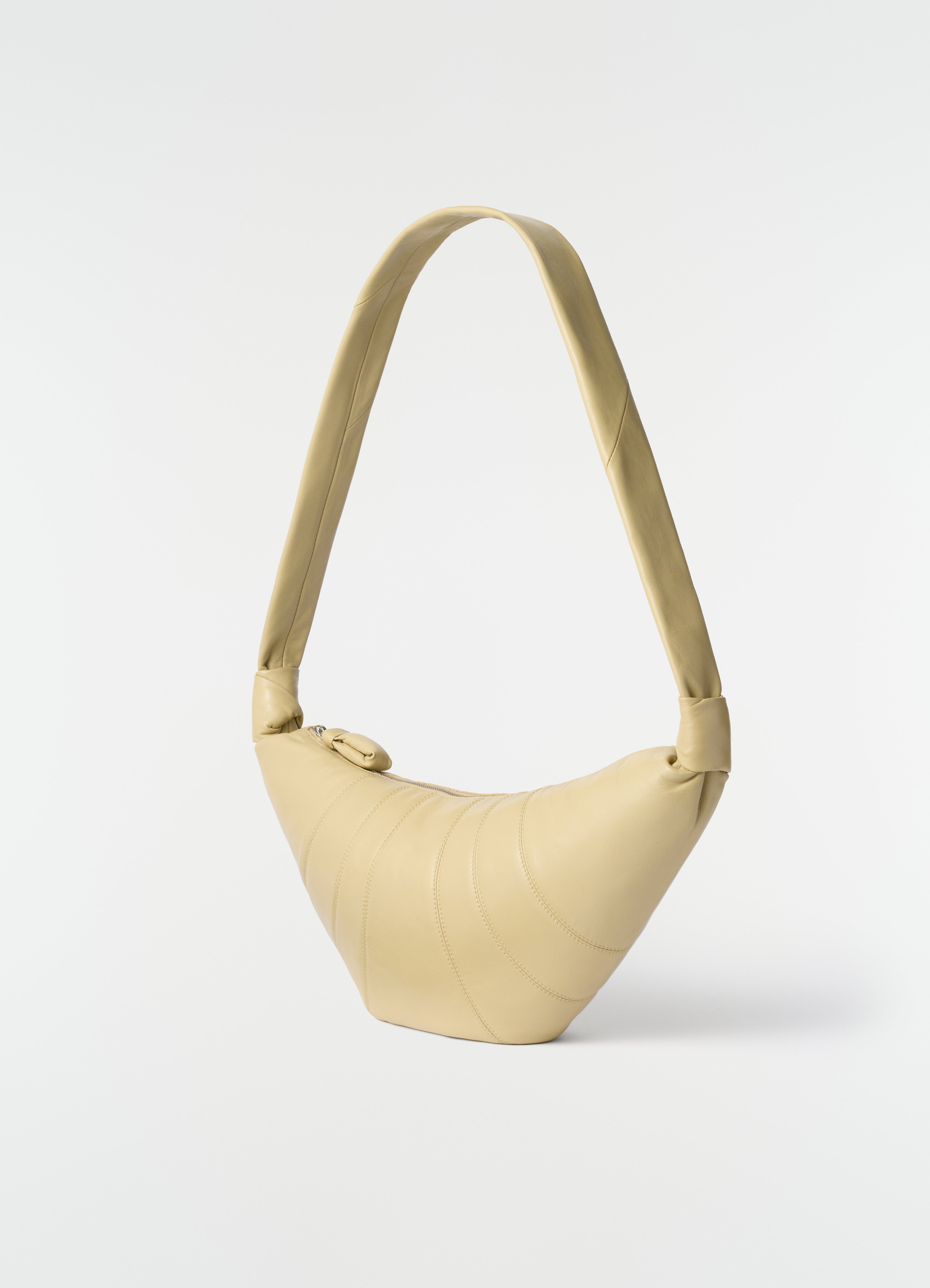 バッグ archive croissant bag MEDIUM CROISSANT BAG IN LEATHER - Sesame - Soft Nappa Leather