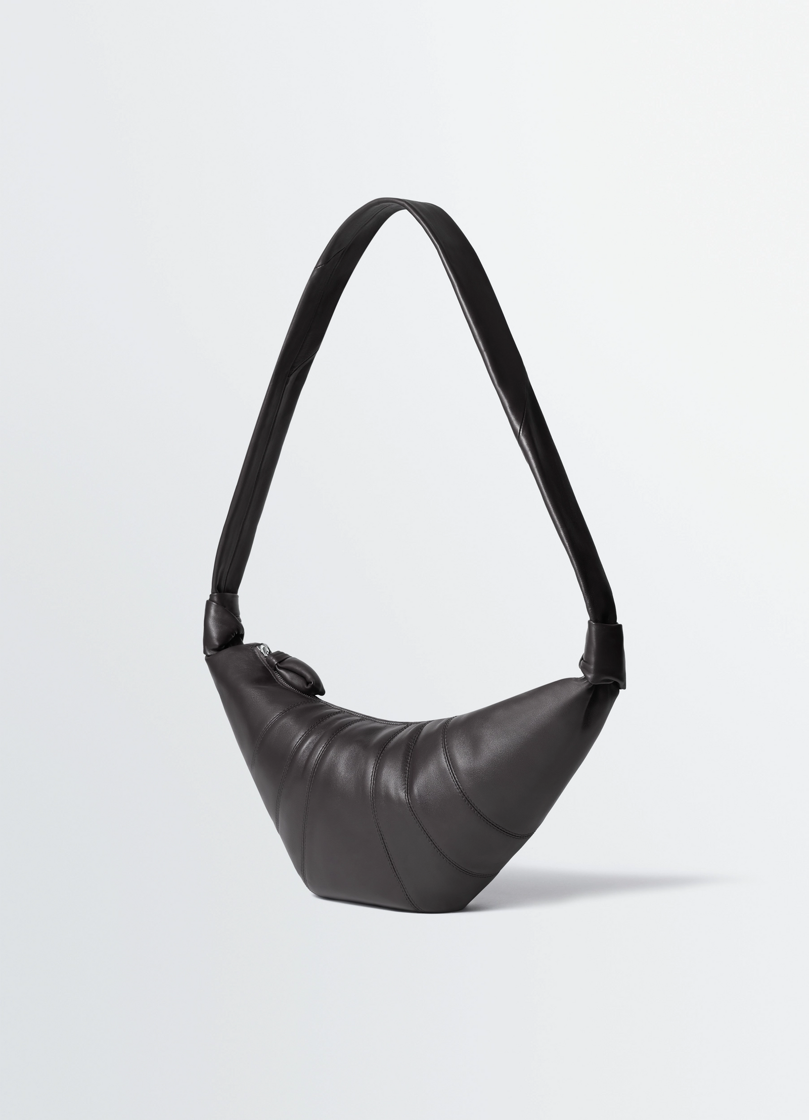 MEDIUM CROISSANT BAG IN LEATHER - Dark Chocolate - Soft Nappa MEDIUM CROISSANT BAG IN LEATHER - Dark Chocolate - Soft Nappa