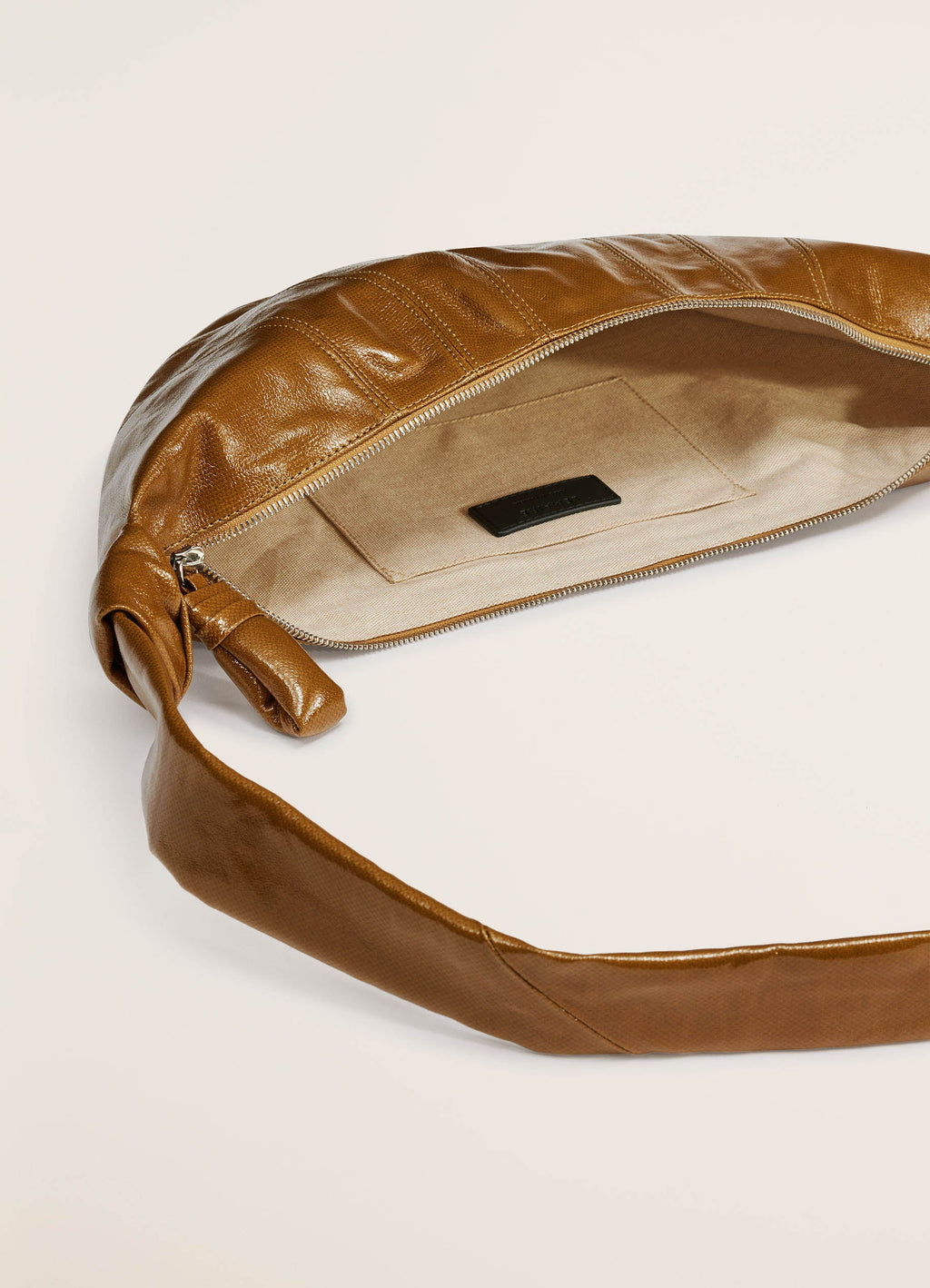 미디움 크루아상 백