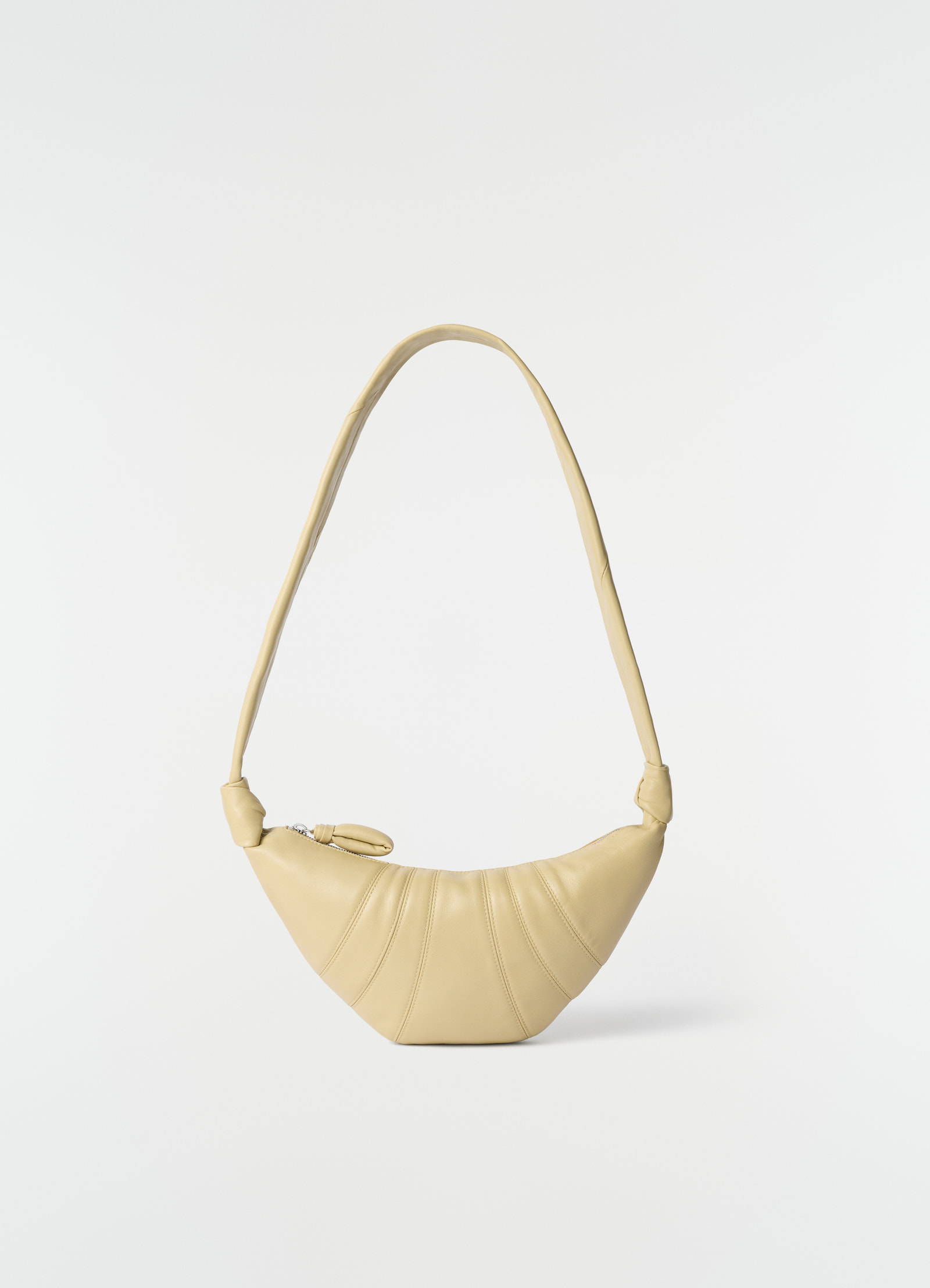 Small croissant bag in leather