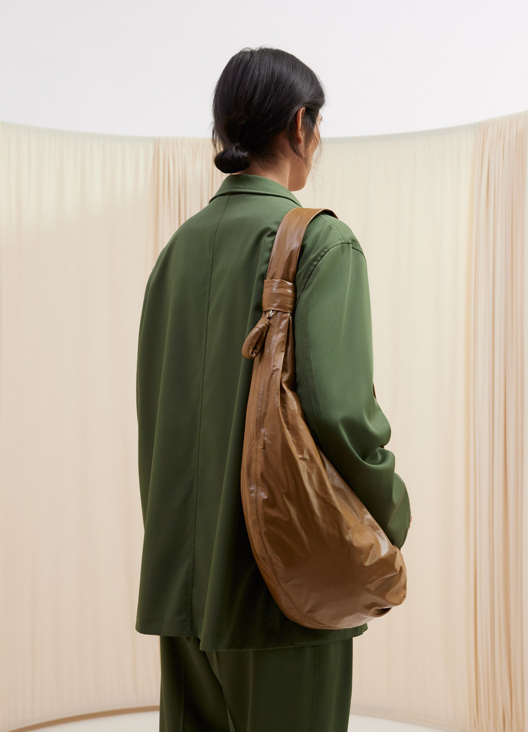 DARK OCHRE Large soft croissant | LEMAIRE