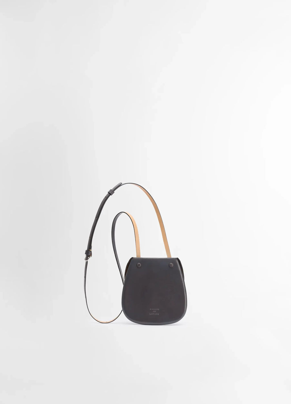 IL BUSSETTO FOR LEMAIRE SMALL CARTR in Vegetable-tanned Cowhide, product shot, angled view minimalist outline