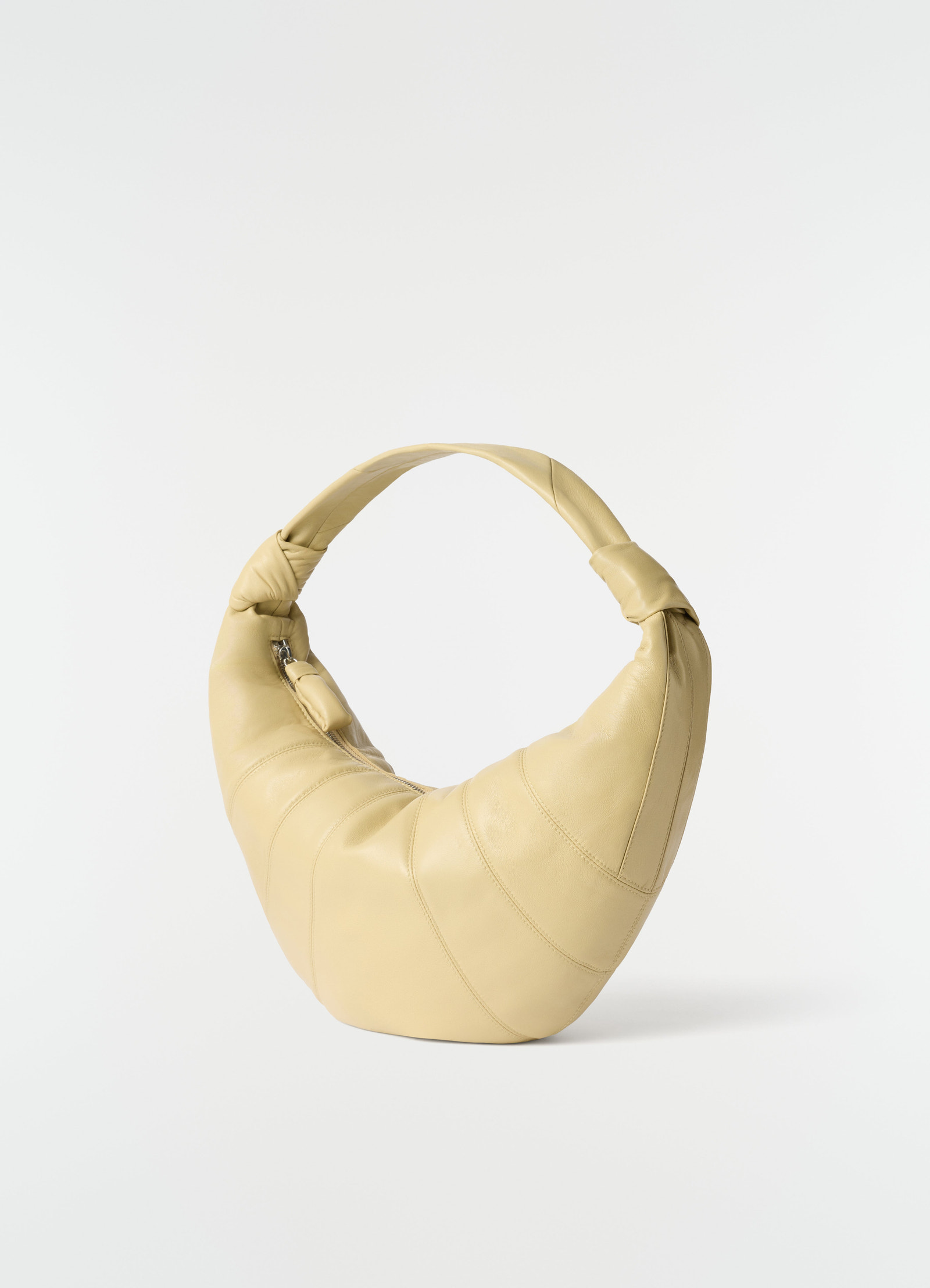 Fortune croissant bag in leather