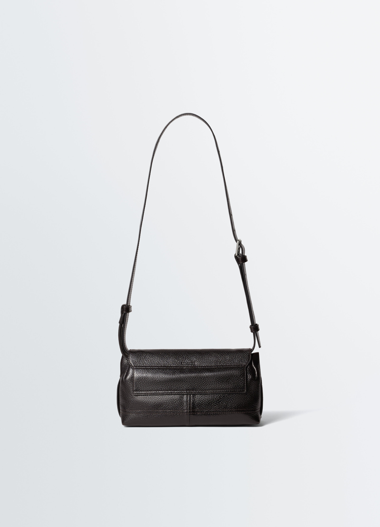 Small gear bag in leather