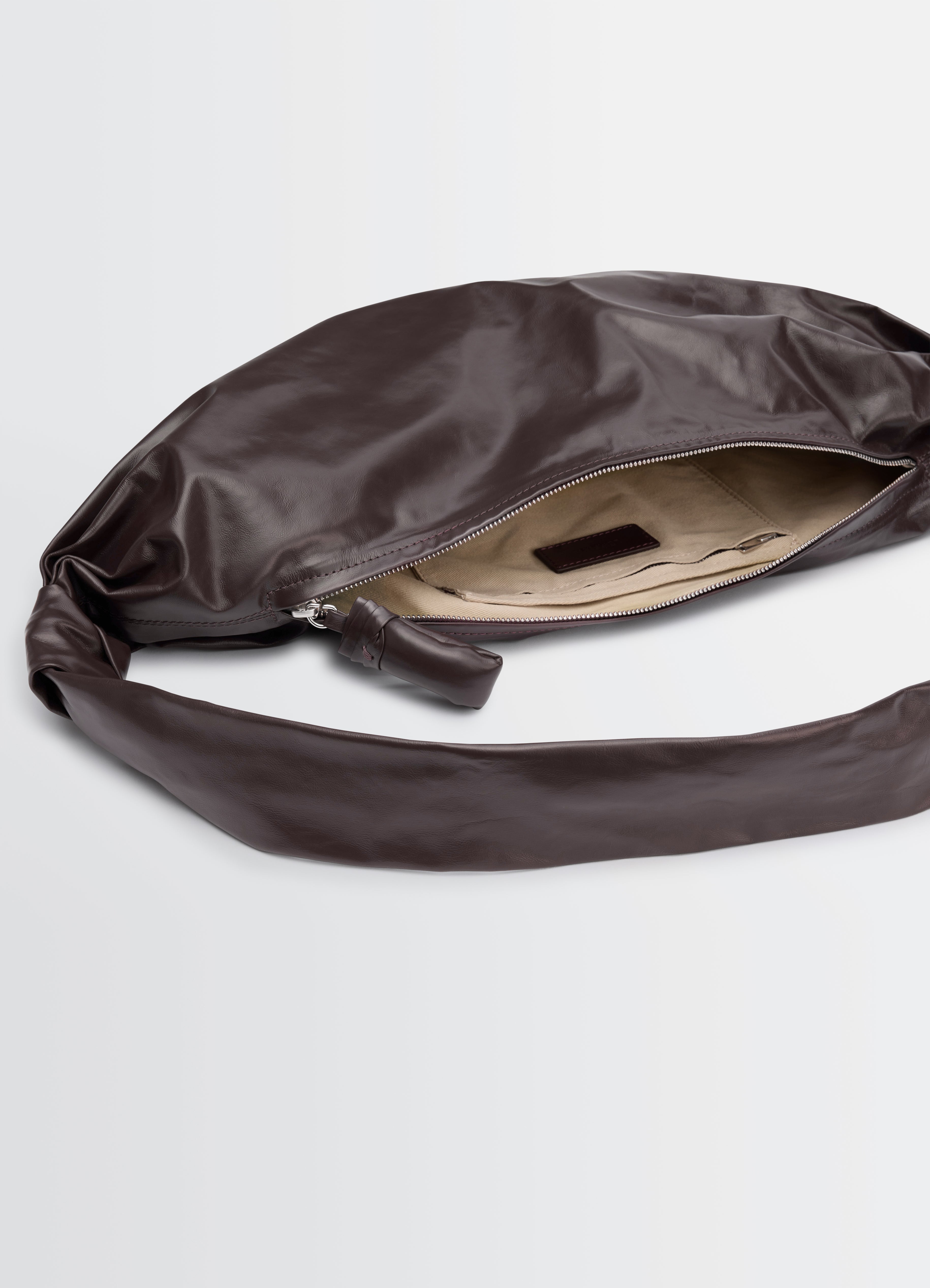 MEDIUM SOFT CROISSANT BAG IN PAPER LEATHER - Dark Chocolate