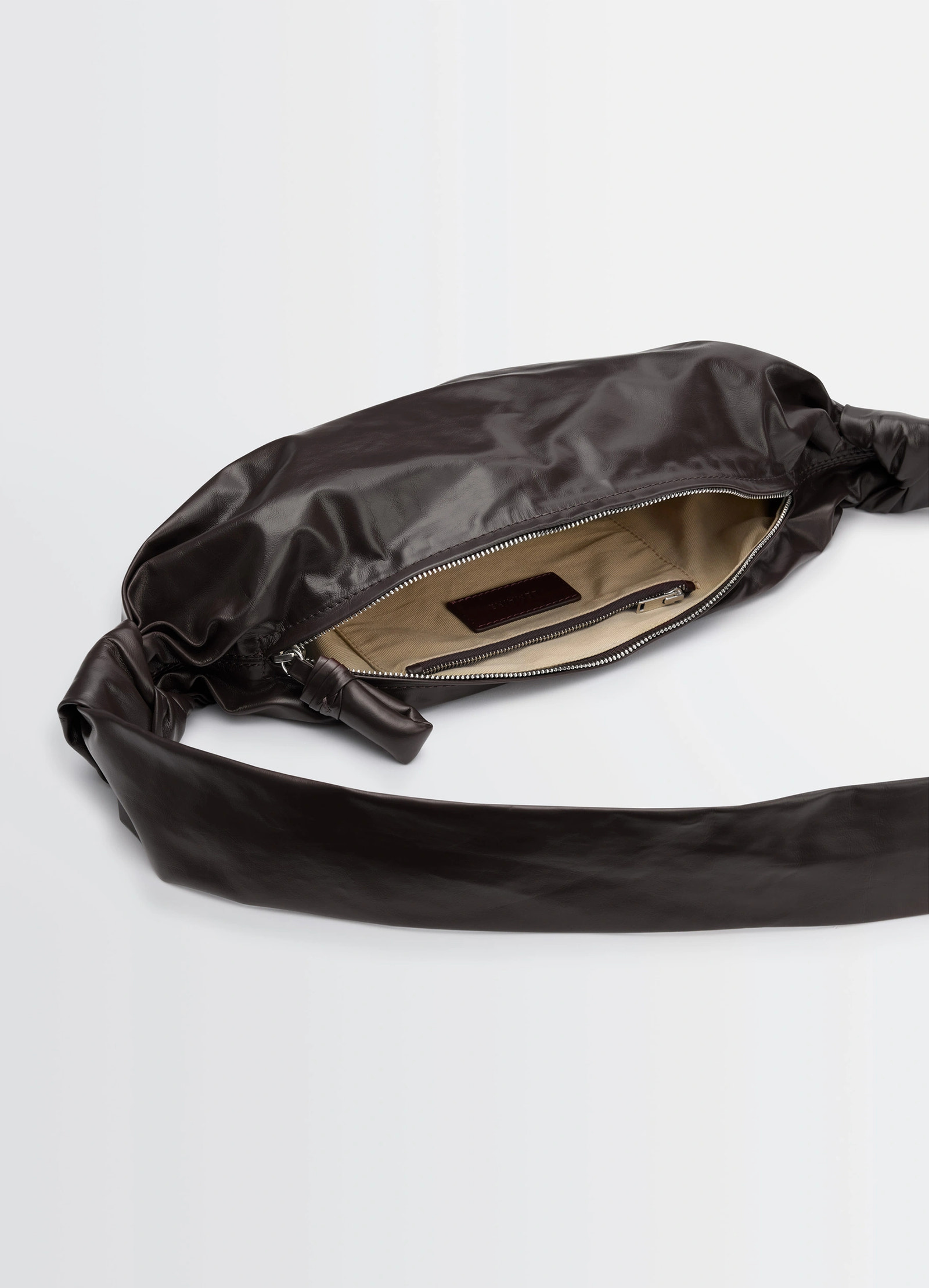 lemaire タッコ　ショルダーバッグ Lemaire - Molded Tacco Bag | HBX