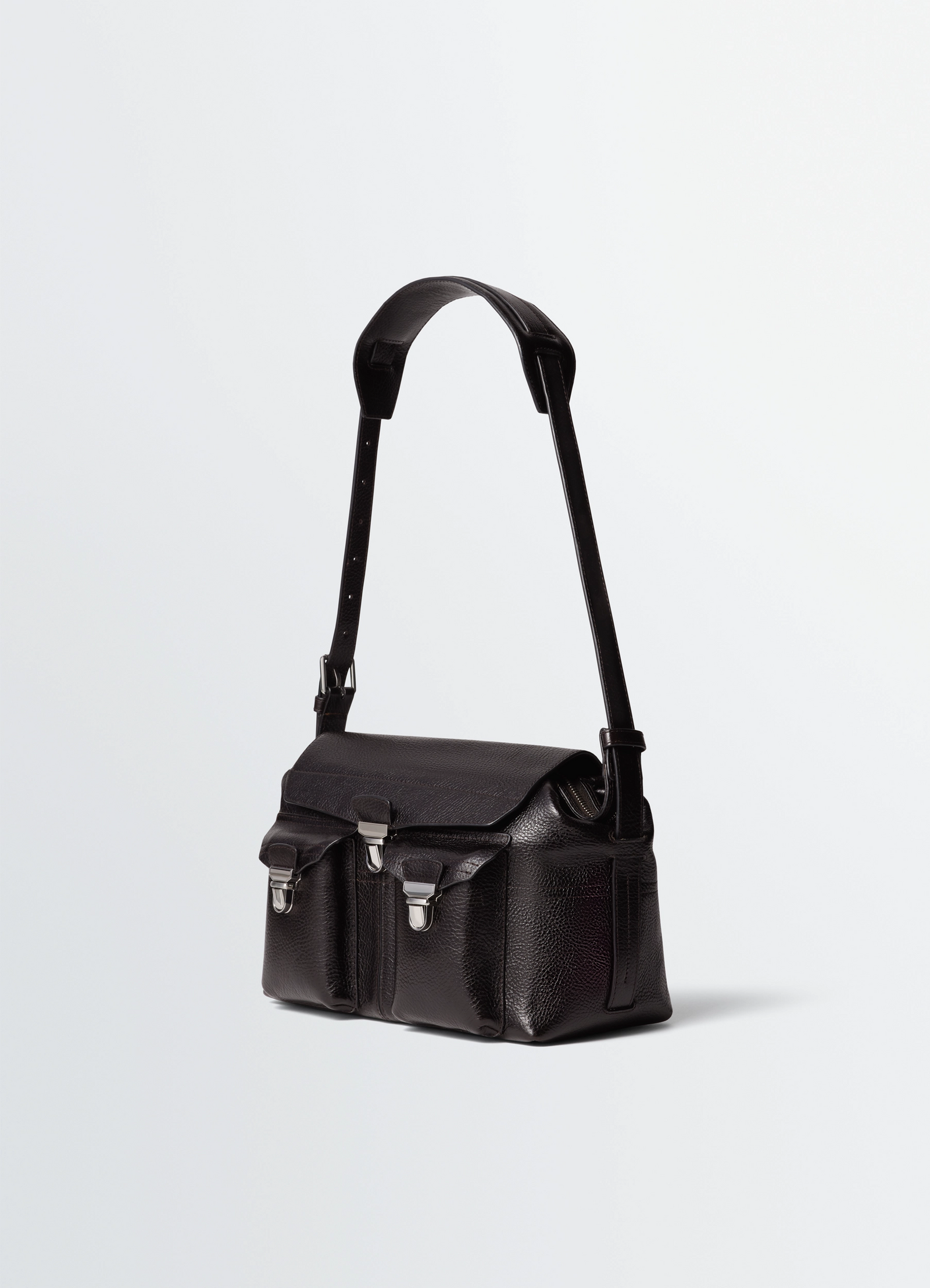 MEDIUM GEAR BAG IN LEATHER - Espresso - Glossy Vegetable Leather - Unisex