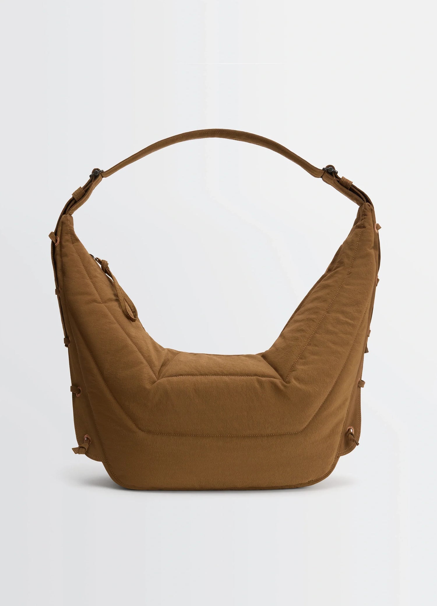 Soft Game Bag in quilted water-repellent nylon, product shot, front angled view embroidered eyelets