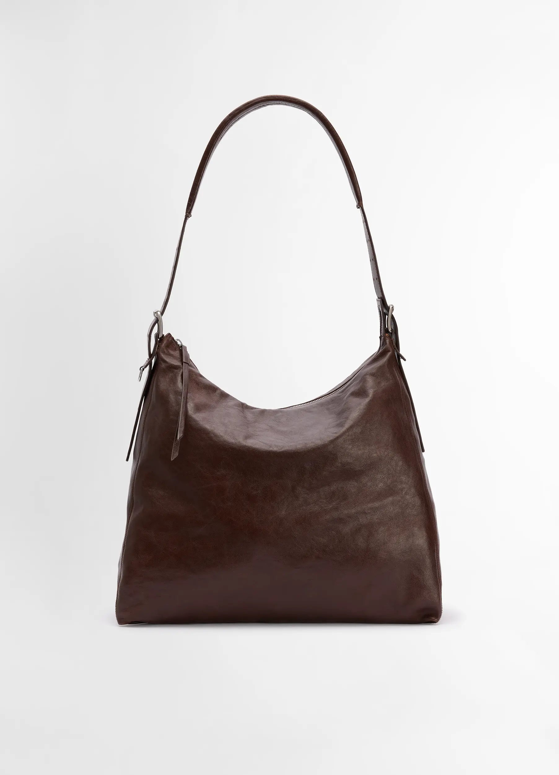 LEMAIRE ルメール ショルダーバッグ 新作 国内正規品 LARGE SOFT LEMAIRE ルメール ショルダーバッグ 新作 国内正規品 LARGE SOFT