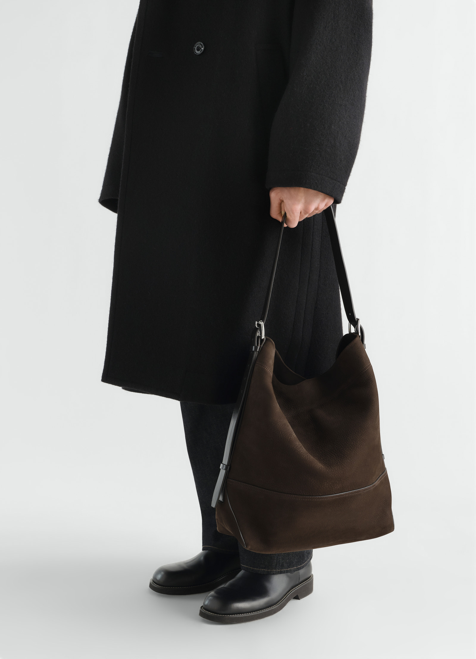 Belted tote bag aus alpaka-nubukleder