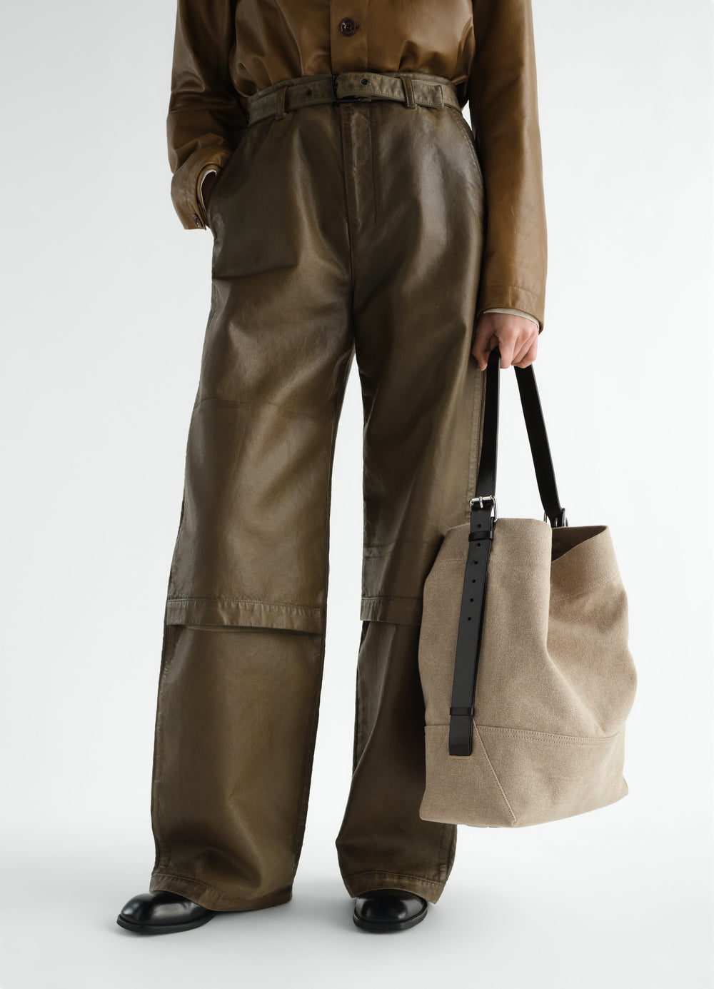 BELTED TOTE BAG IN HEAVY ECO COTTON CANVAS
