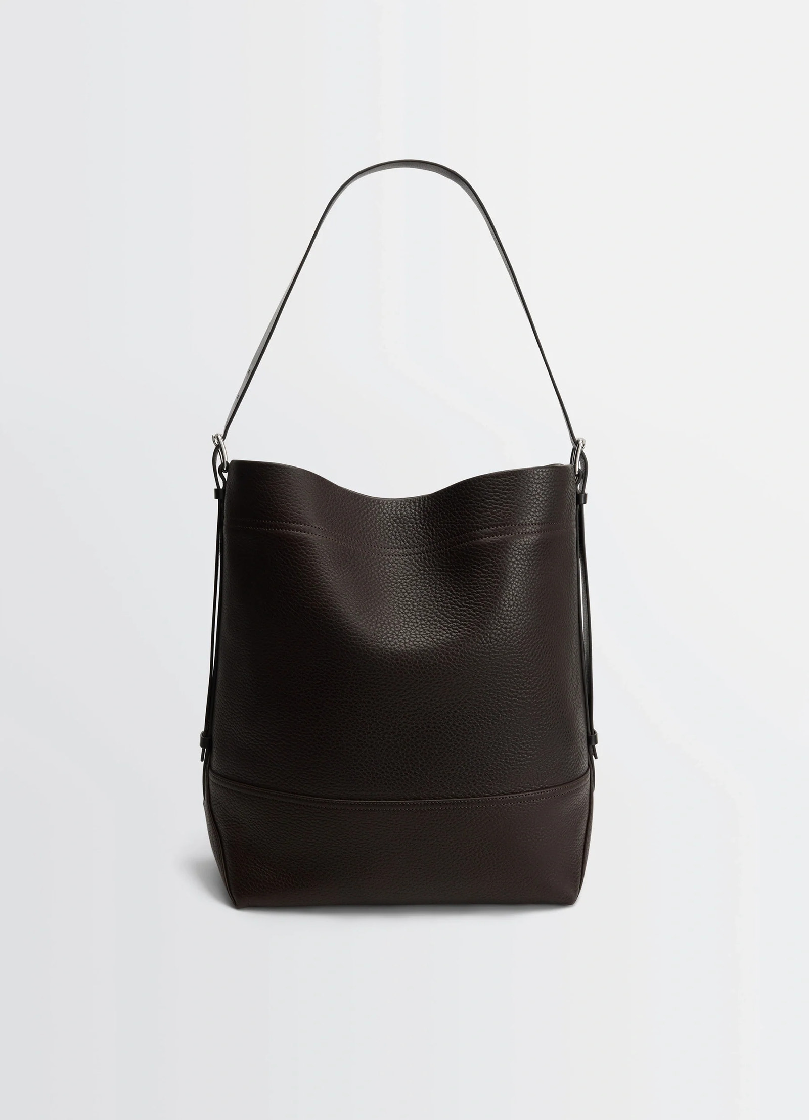 BELTED TOTE BAG IN LEATHER - Dark Chocolate - Grained Cow Leather BELTED TOTE BAG IN LEATHER - Dark Chocolate - Grained Cow Leather