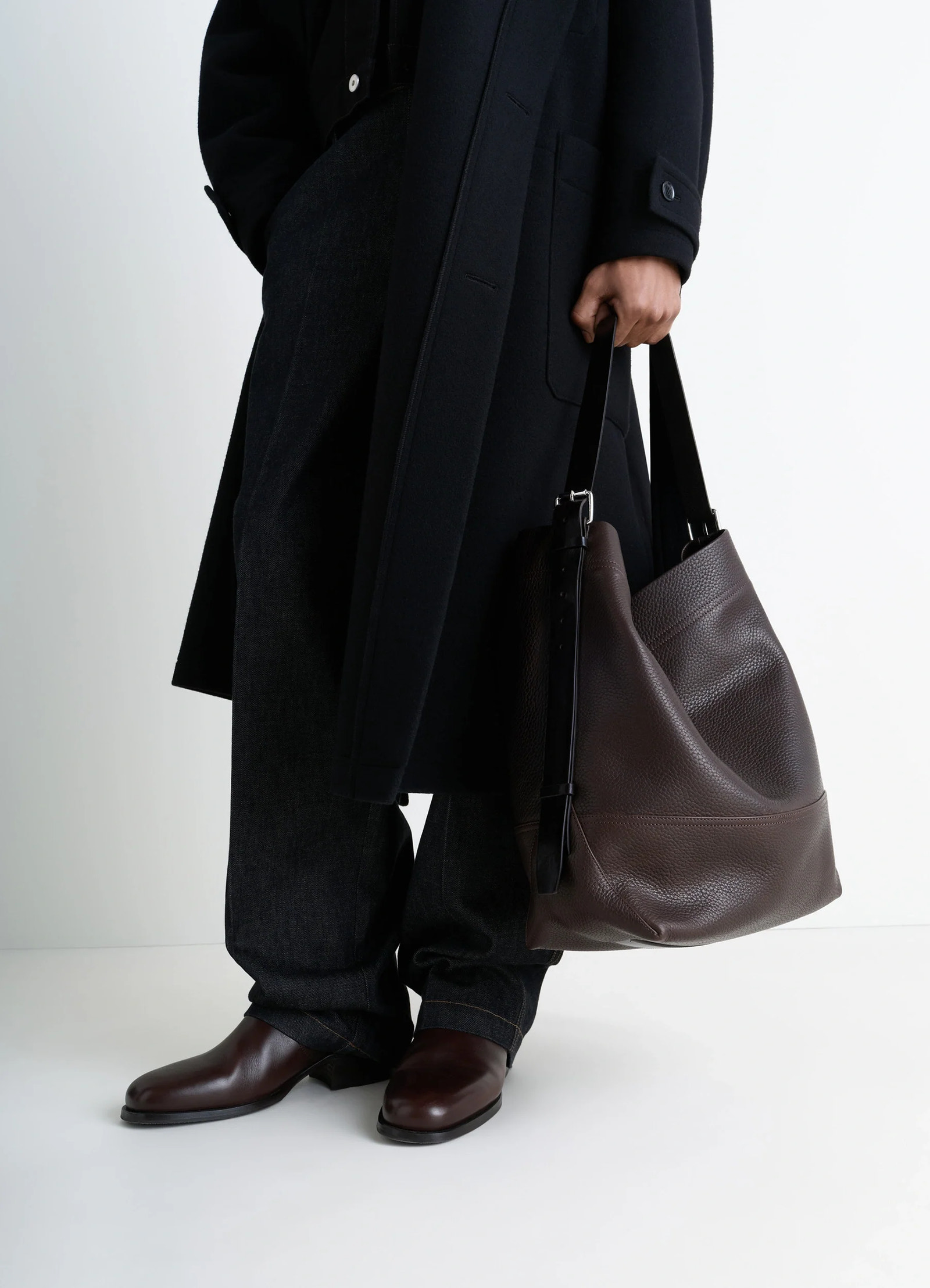 BELTED トートバッグ - Dark Chocolate - グレインカウレザー BELTED トートバッグ - Dark Chocolate - グレインカウレザー