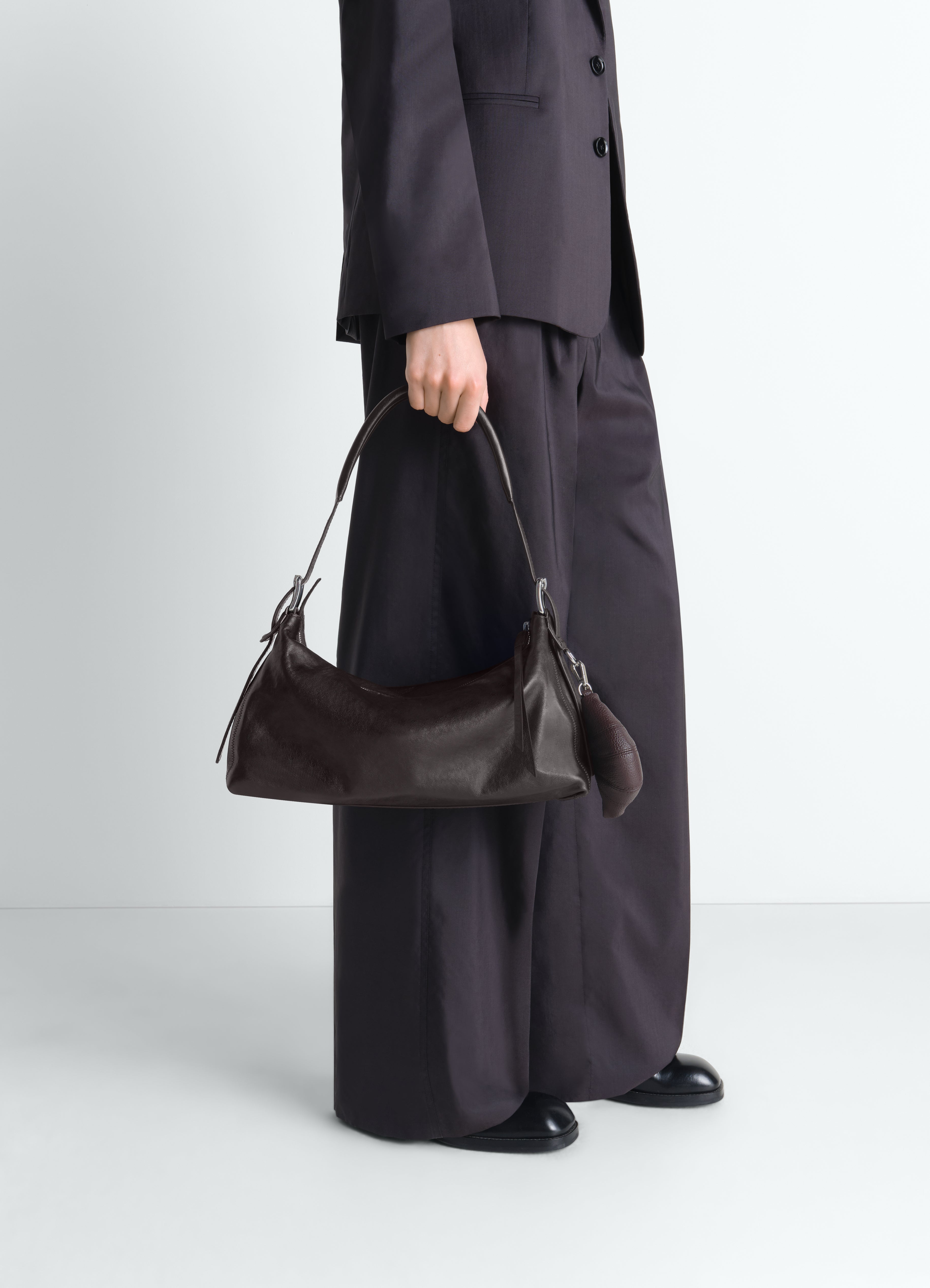 BELTED BAGUETTE BAG IN LEATHER - Dark Chocolate - Paper Lux