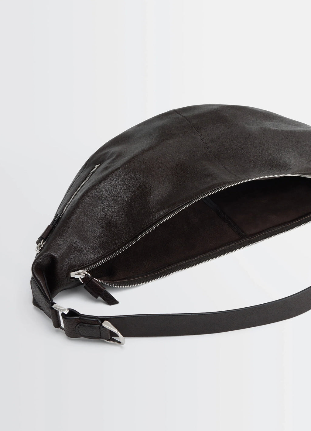 Lemaire Quiver Clip Bag in Grained Buffalo Leather, product shot, top view zipper detail focus