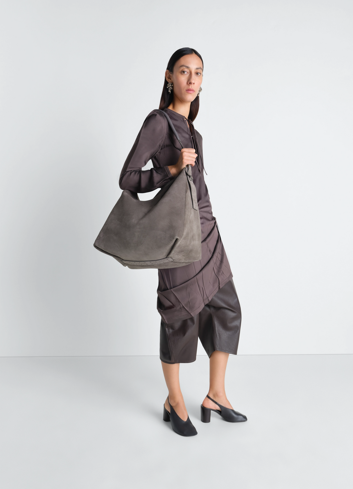 BG0189LL0125GR102_2.webp?v= 