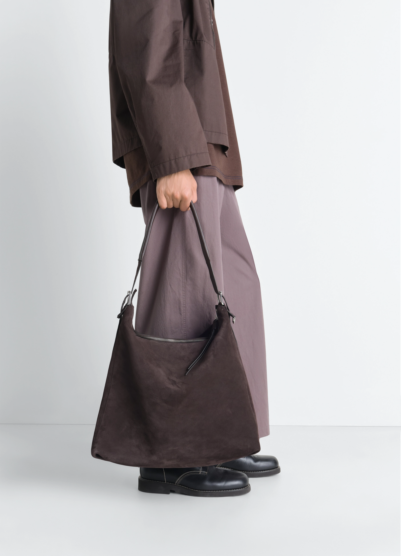 BELTED HOBO BAG IN SUEDE LEATHER - Ebony Brown - Suede Leather BELTED HOBO BAG IN SUEDE LEATHER - Ebony Brown - Suede Leather