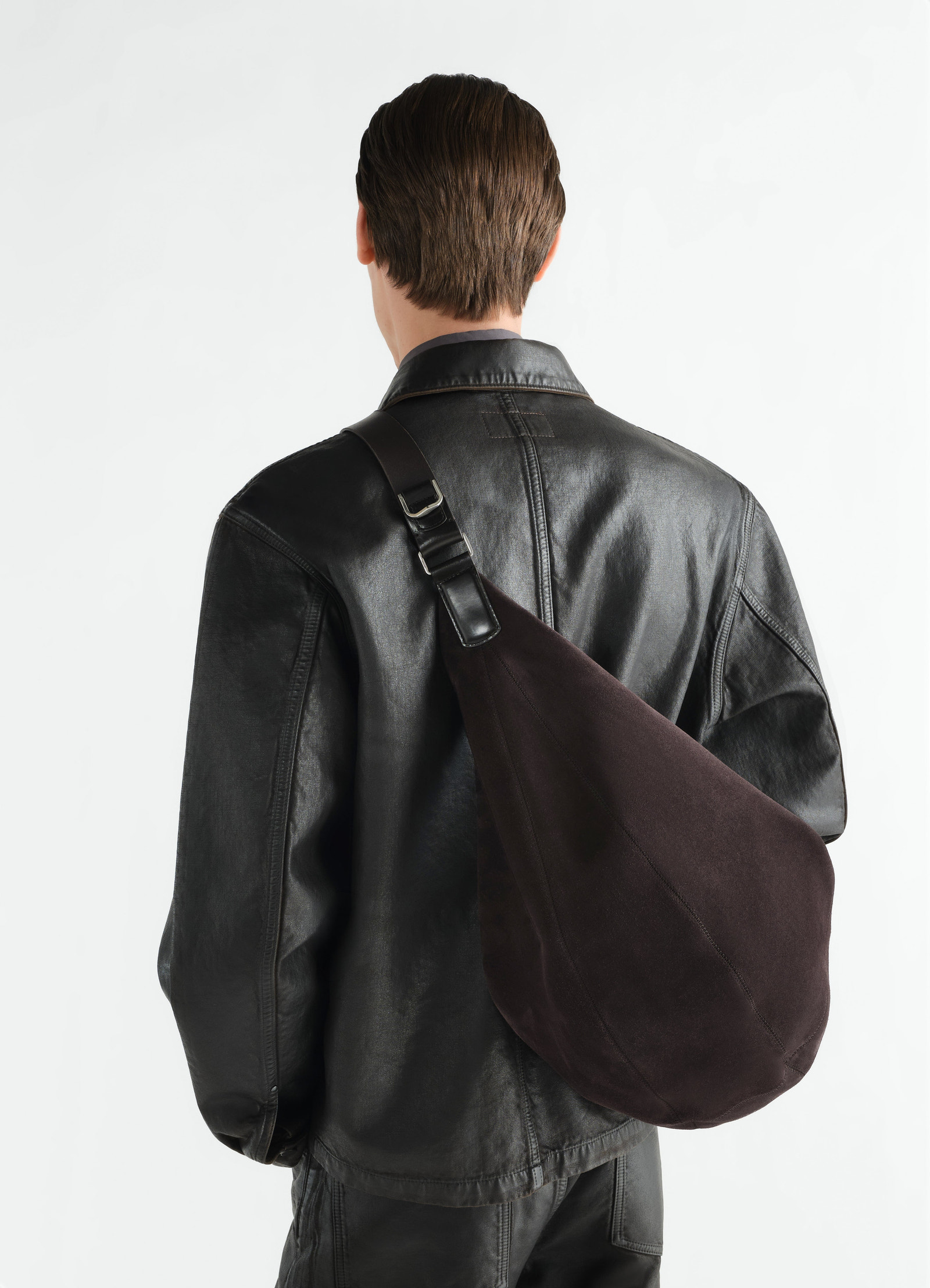 Large quiver clip bag in suede leather