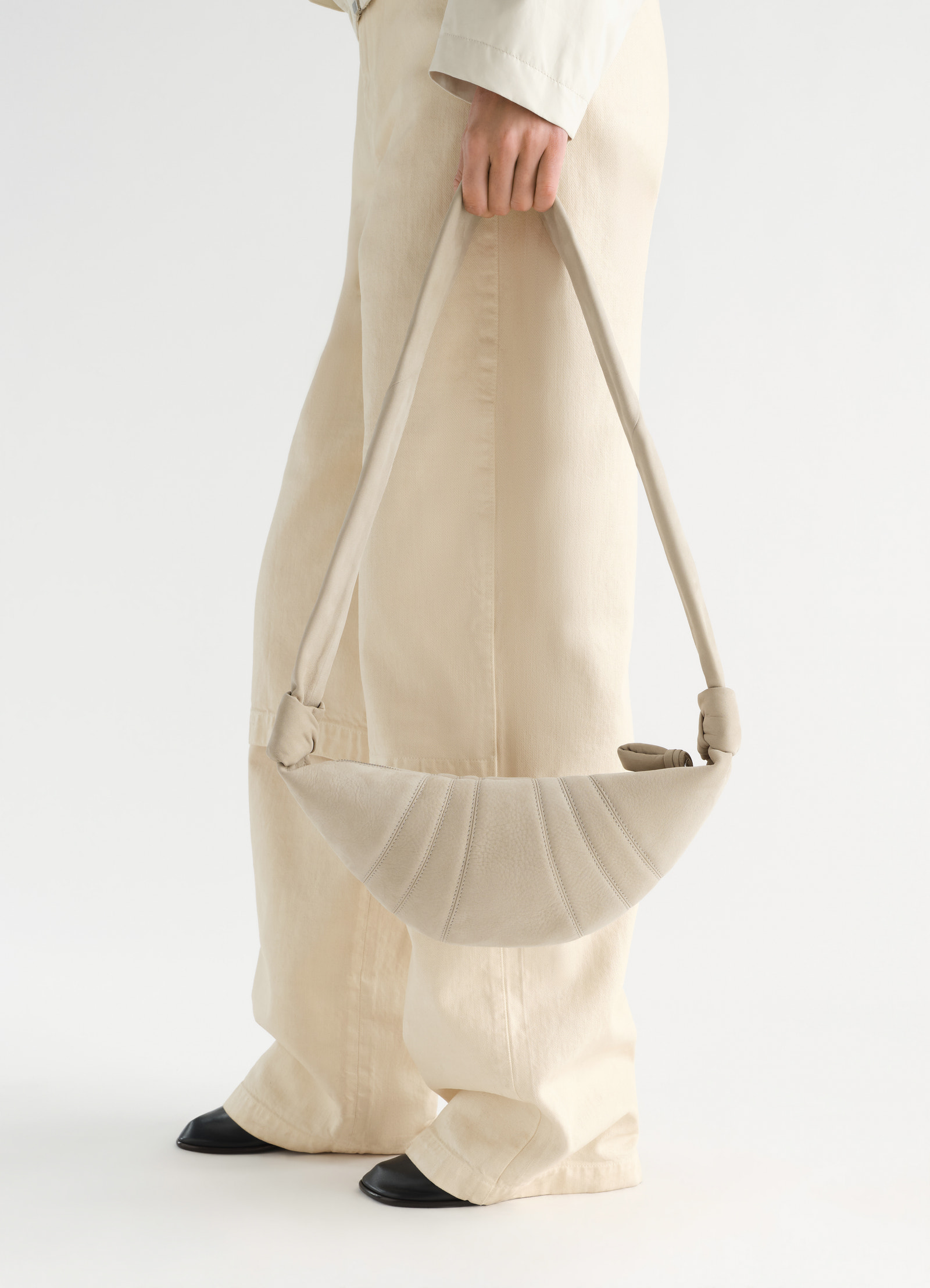 Small croissant tasche aus nubuk-alpaka