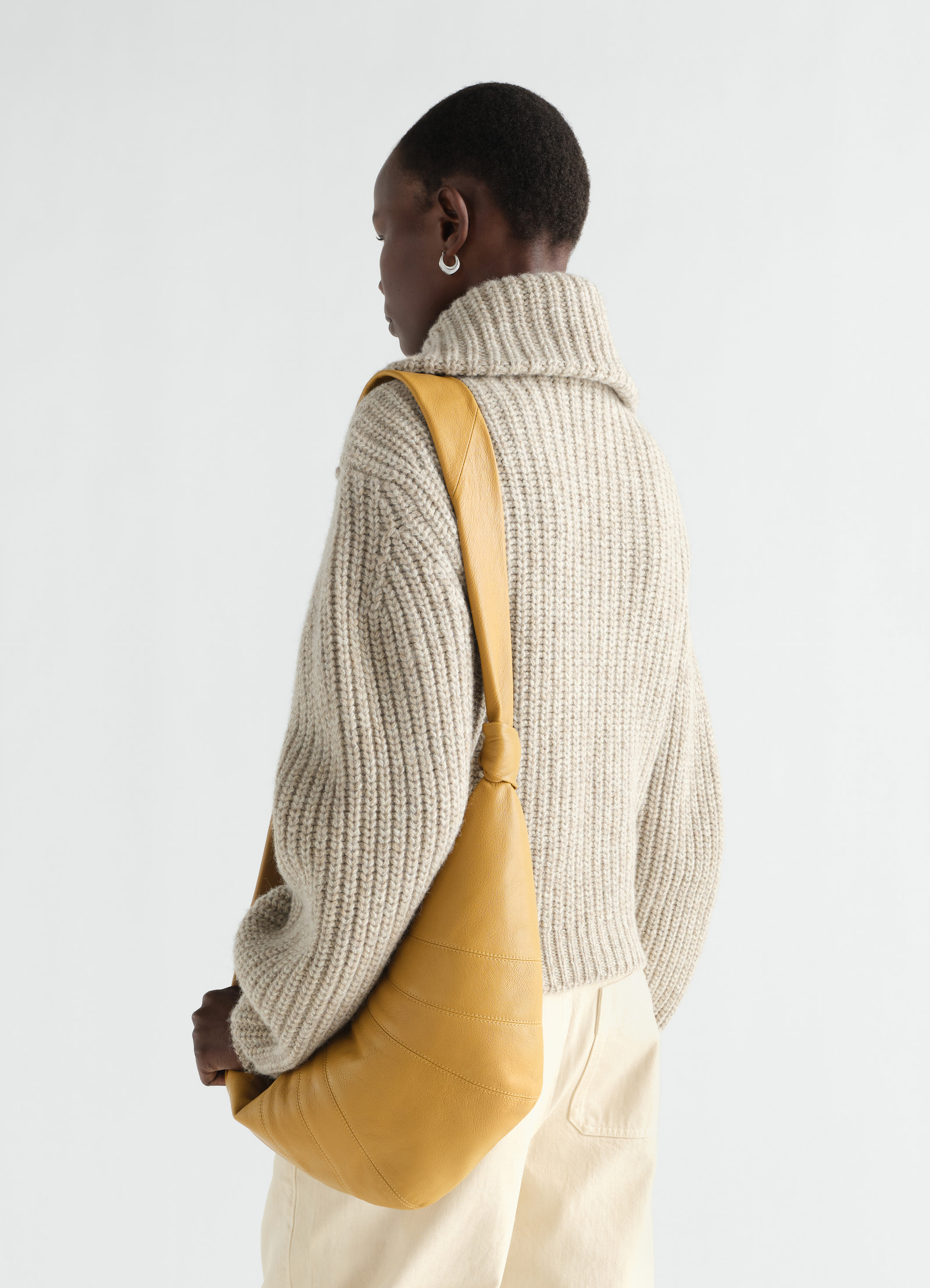 Medium croissant bag in goat leather