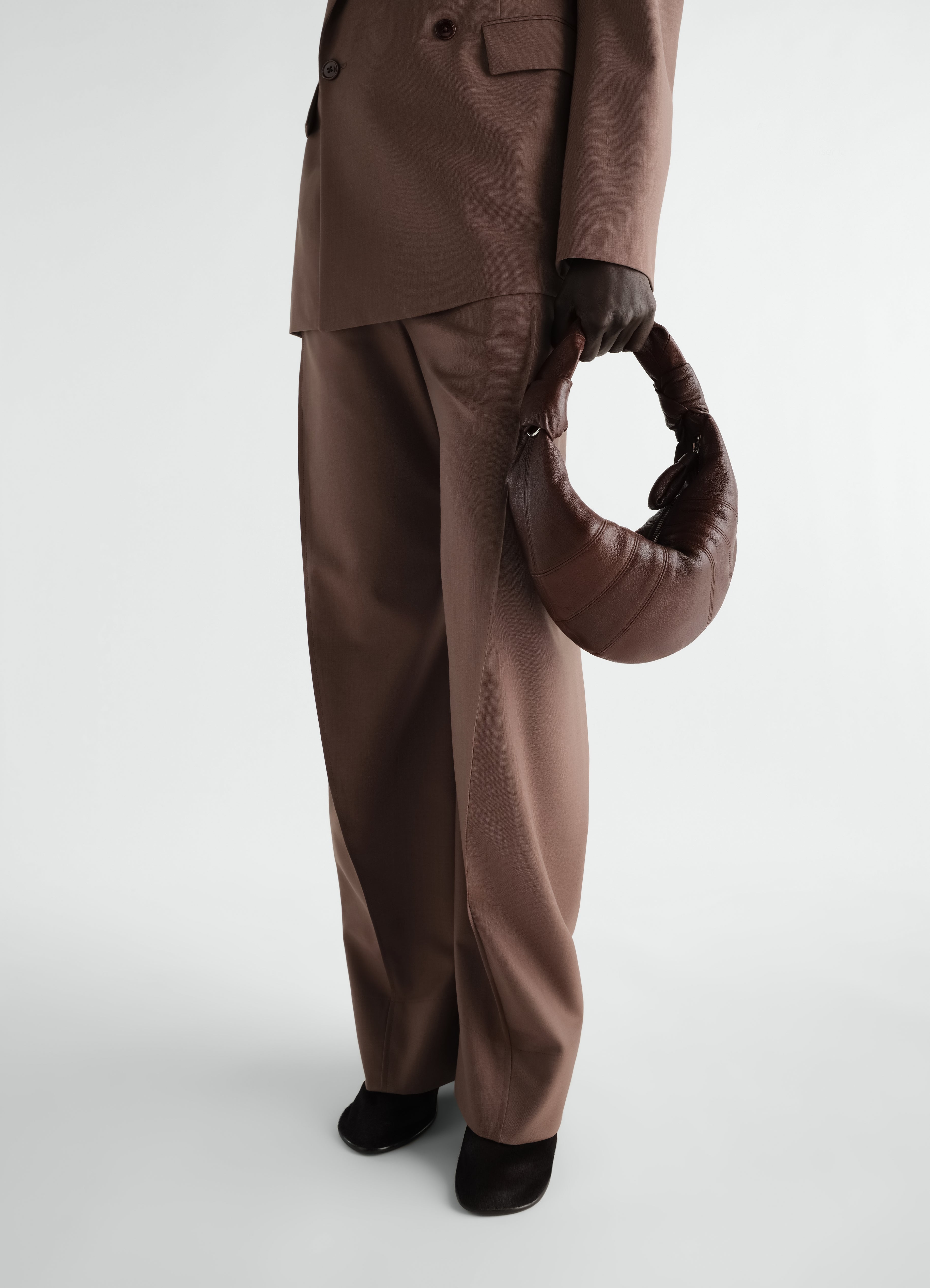 MINI FORTUNE CROISSANT BAG IN GOAT LEATHER - Roasted Pecan - Goat