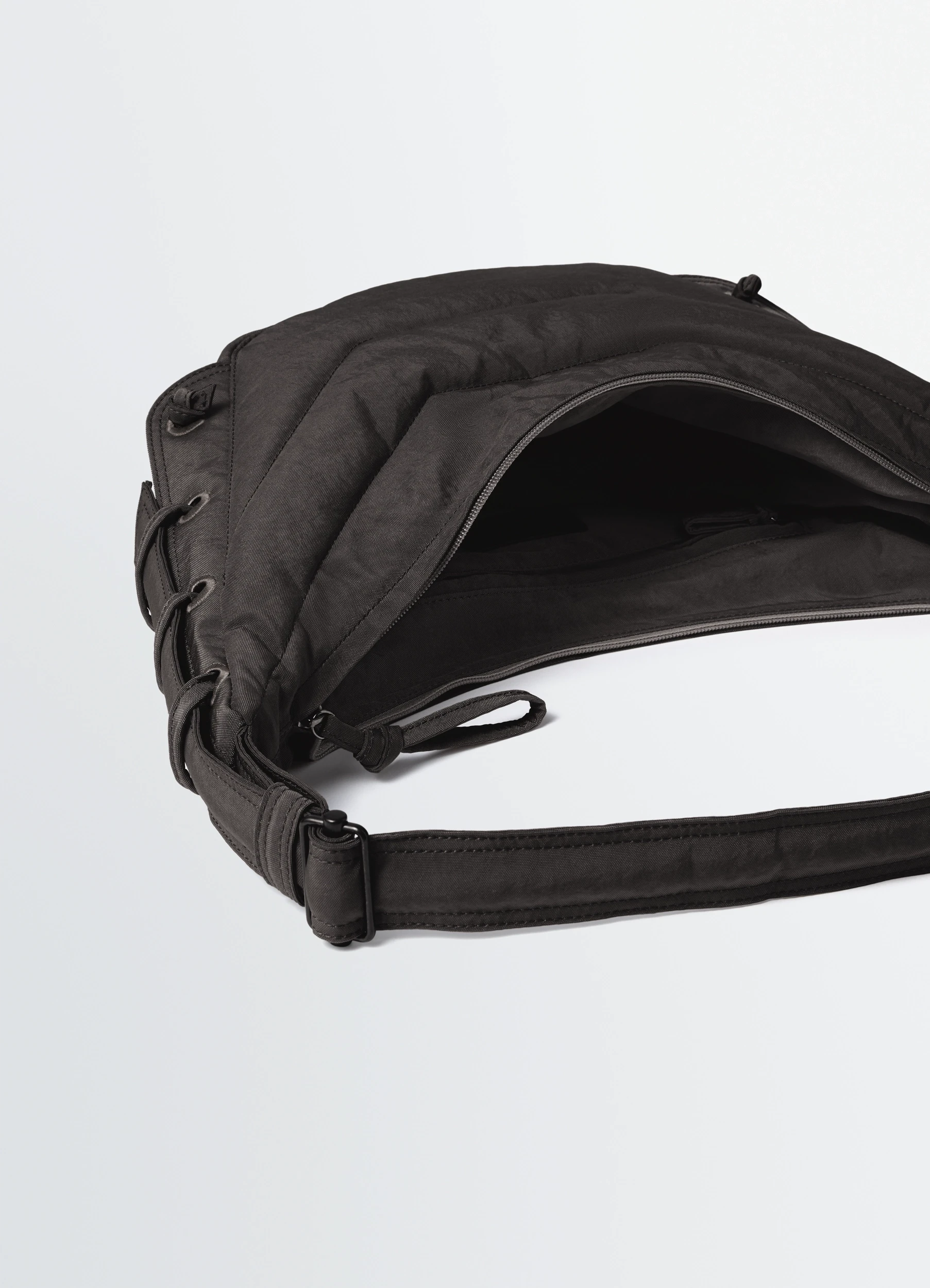 LEMAIRE Small Soft Gamee bag 試着のみ LEMAIRE SMALL Soft Game Bag 
