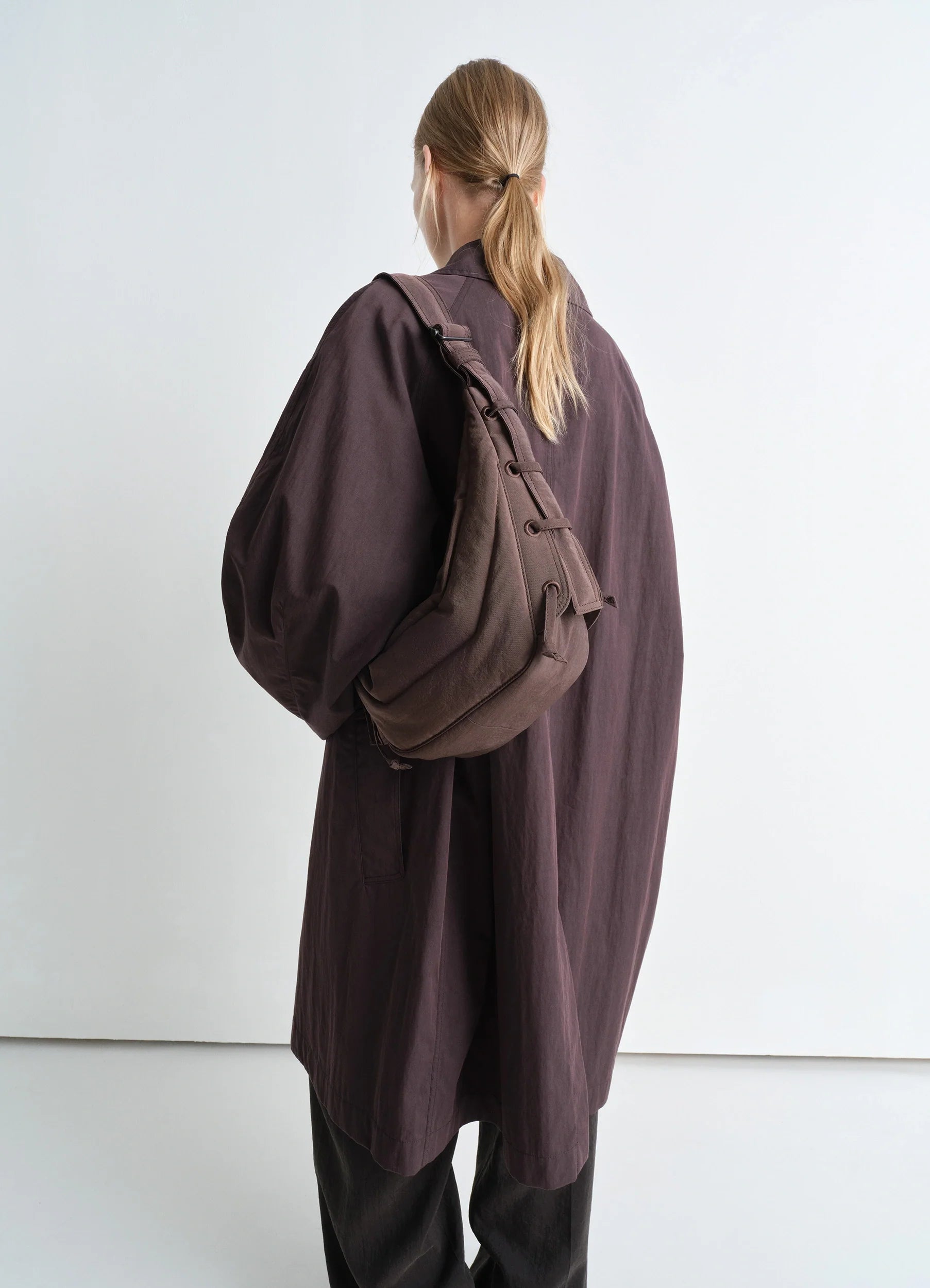 Shiitake Small Soft Game Bag | LEMAIRE Shiitake Small Soft Game Bag | LEMAIRE