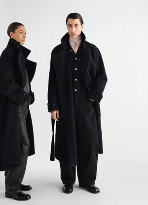 Wrap coat in wool
