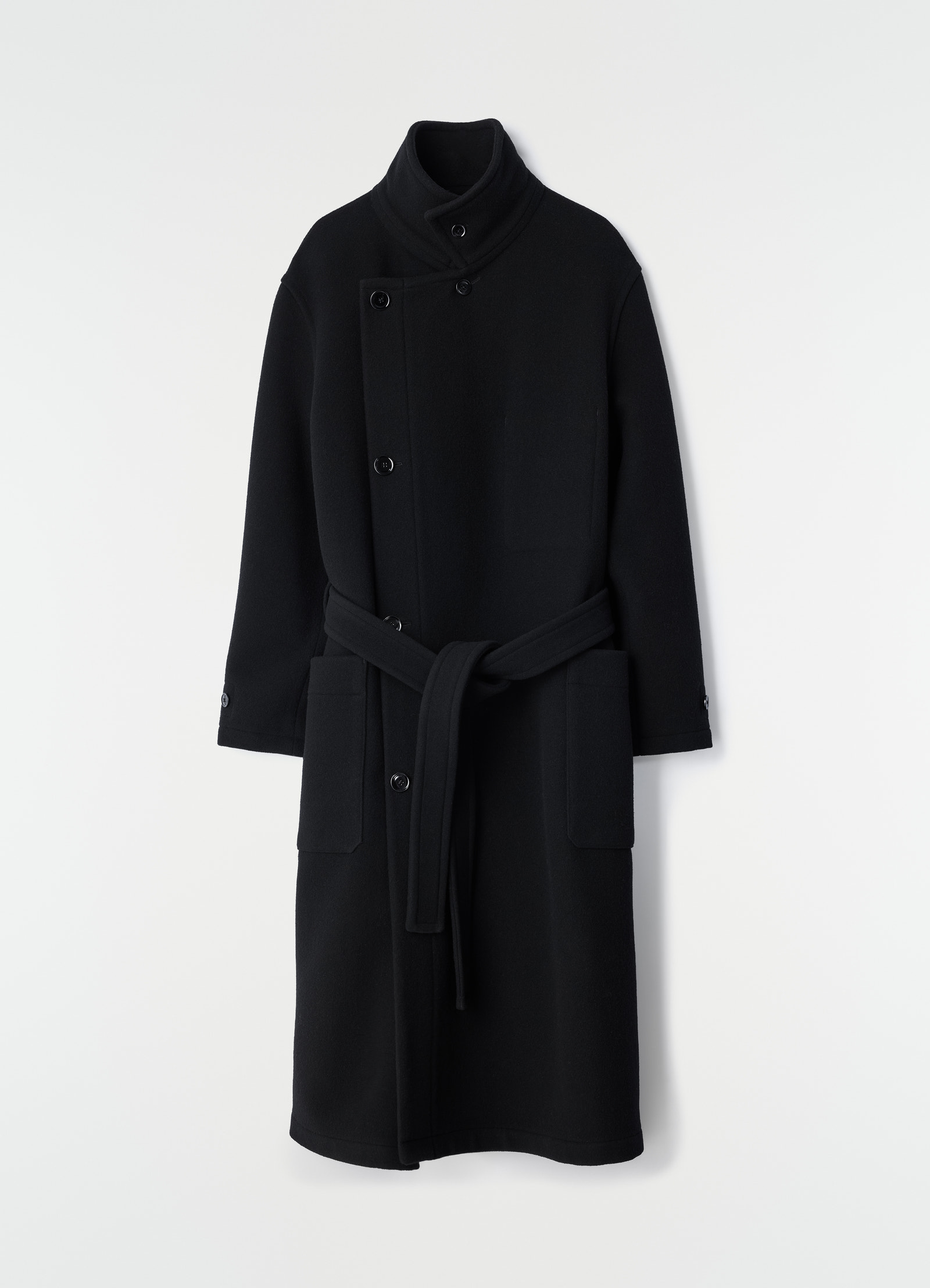 Wrap coat in wool