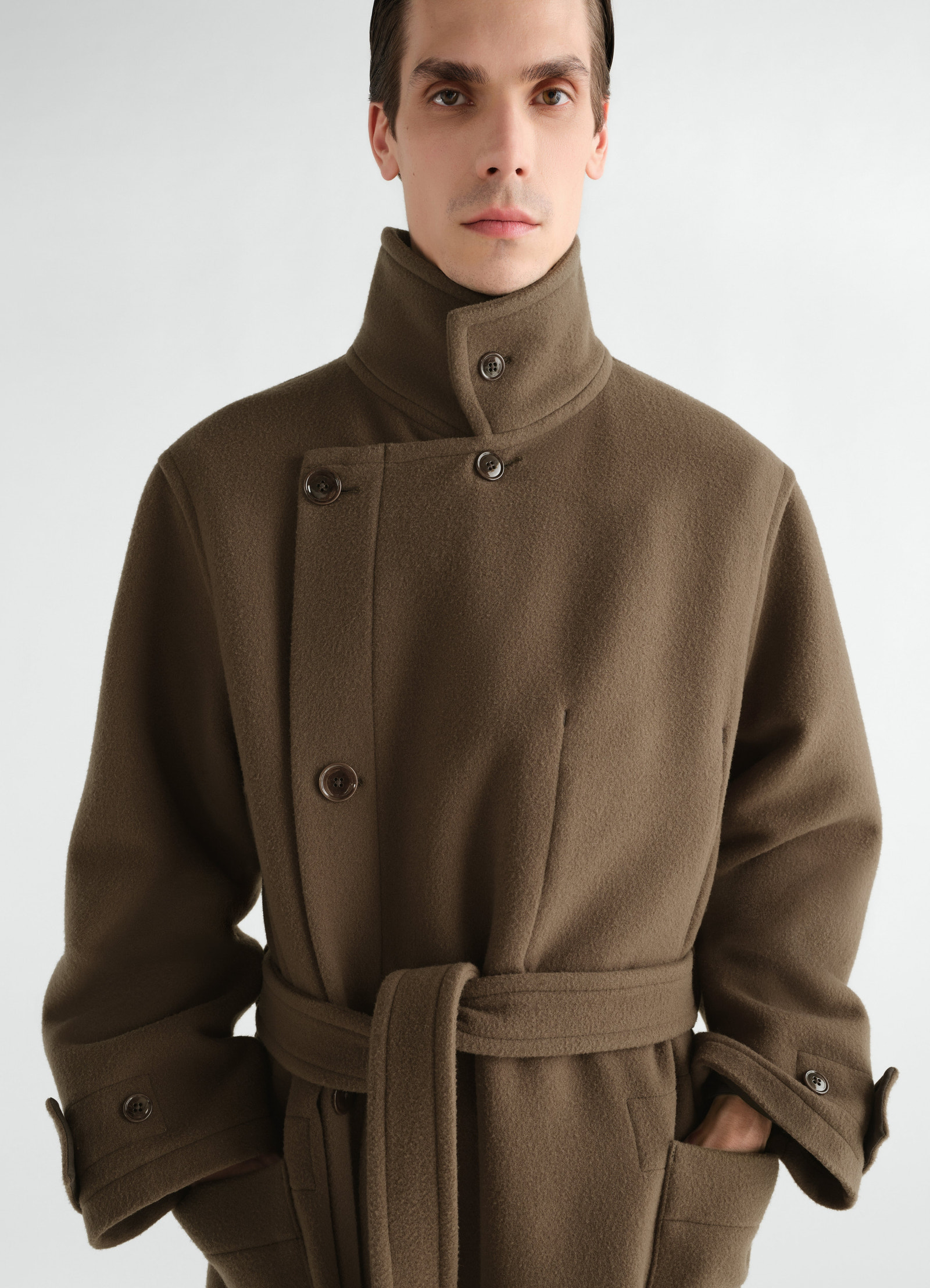 Wrap coat in wool