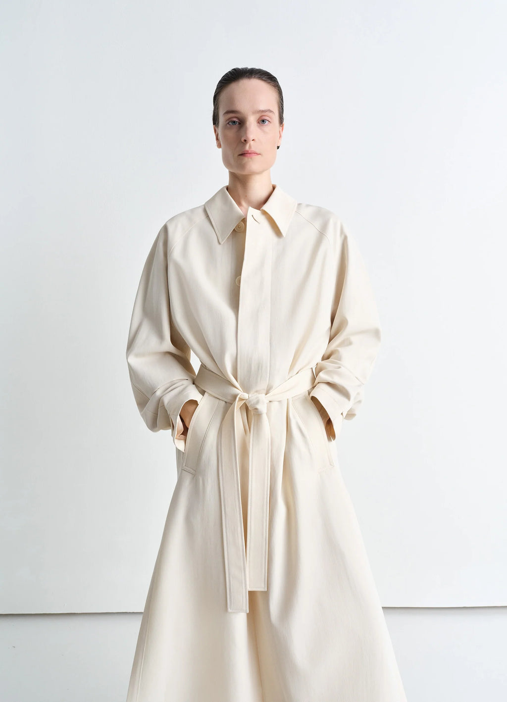 ライト スリット入り オーバーコート