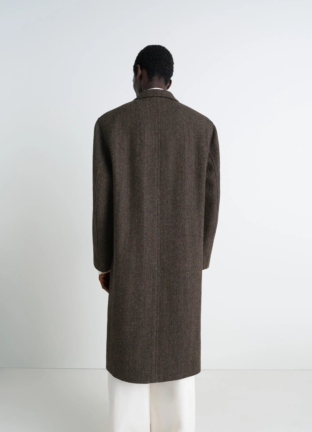 Chesterfield Coat in Harris Tweed Herringbone, model shot, back view long draped style