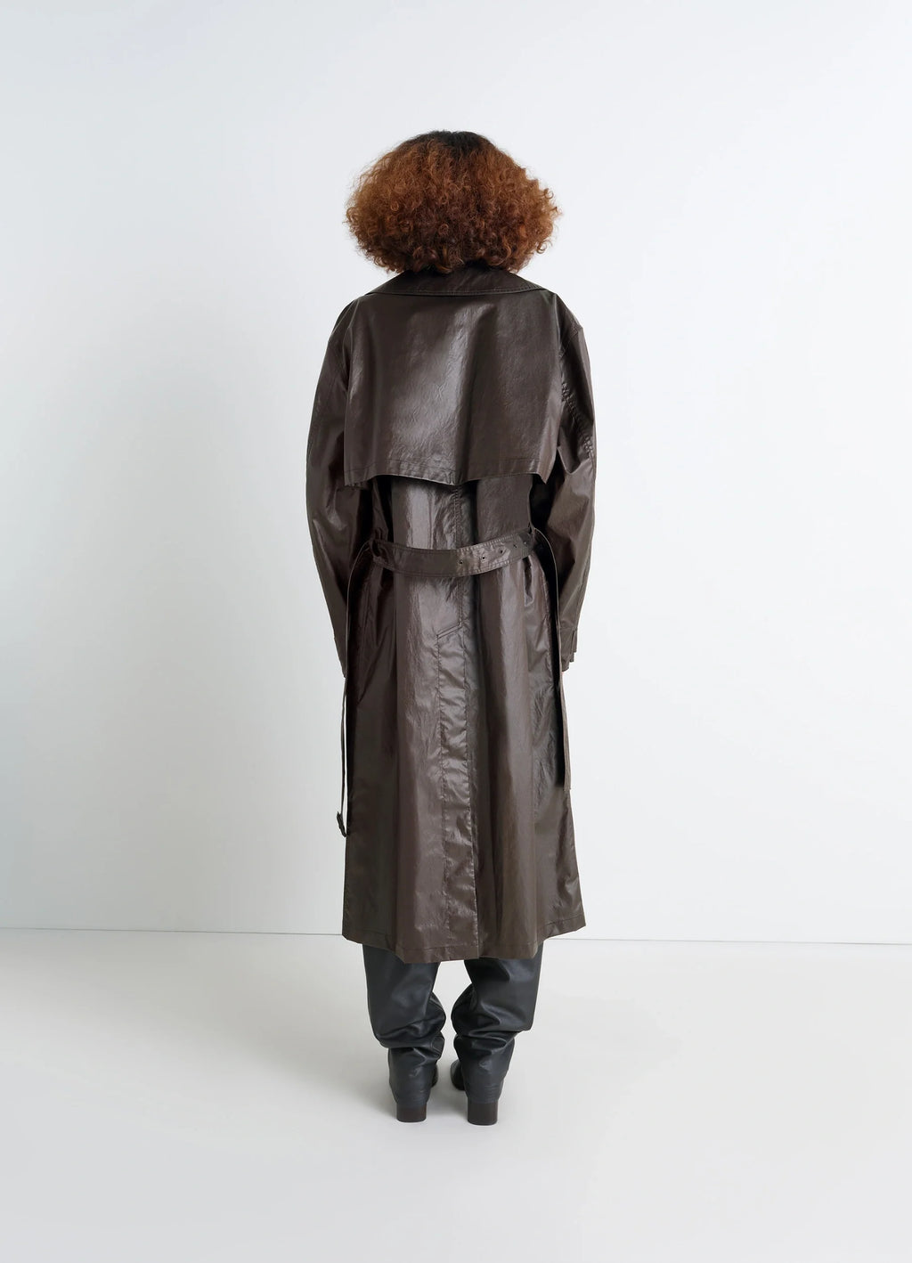 Oversized Trench Coat in Metallic Coated Cotton, model shot, back view storm flap, relaxed cut