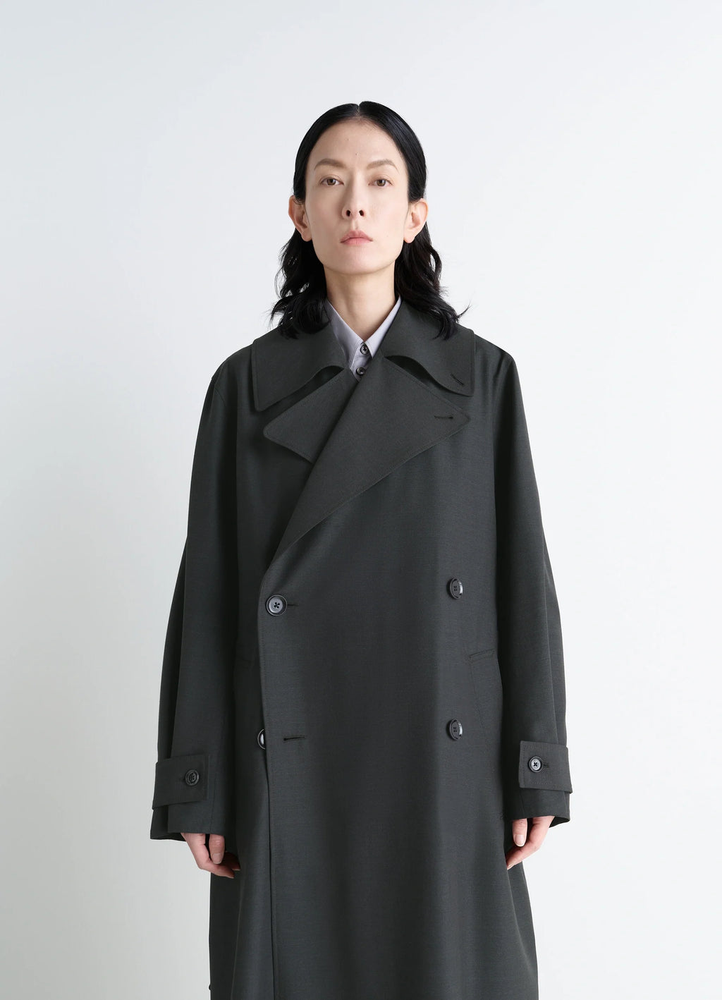 Lemaire Trench Coat in Tropical Wool-Blend, model shot, close-up front view dropped shoulders