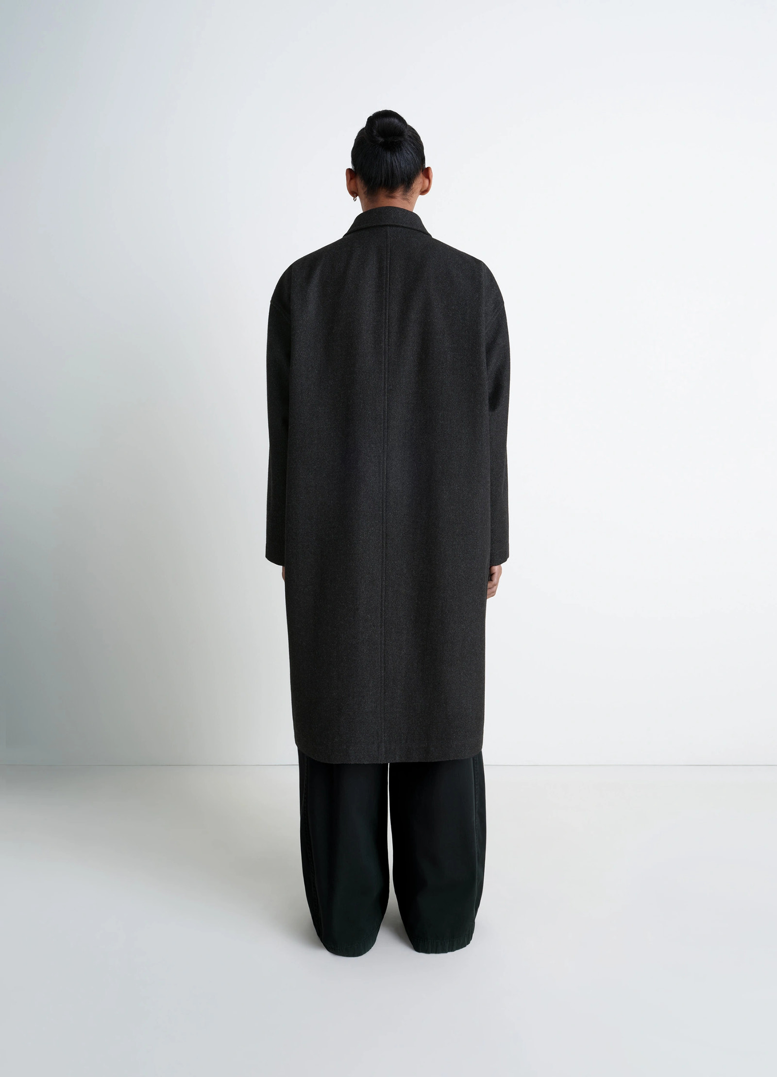 Oversized overcoat in rws wool blend twill, model shot, back view straight hem