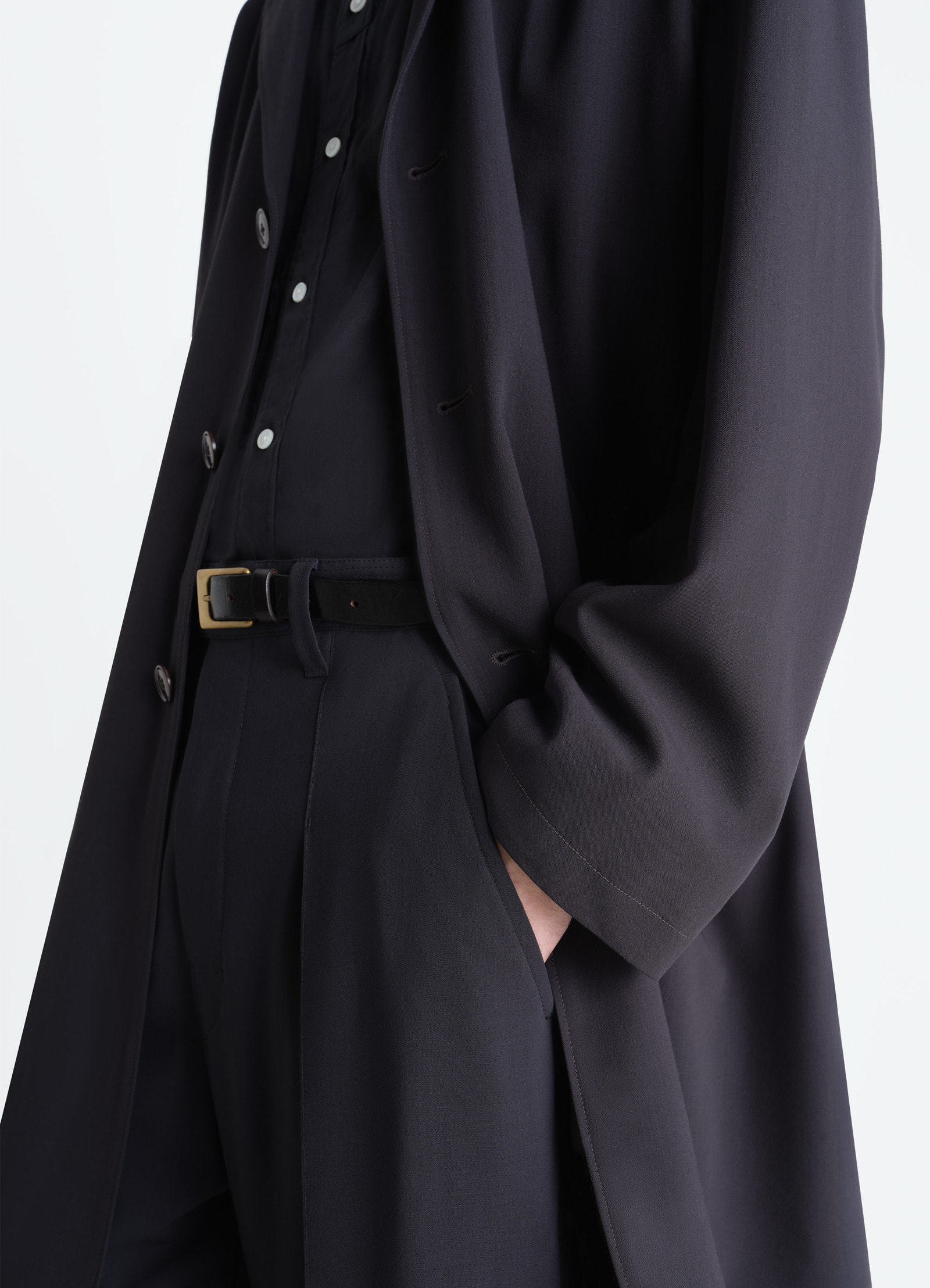 Soft suit coat in wool crepe