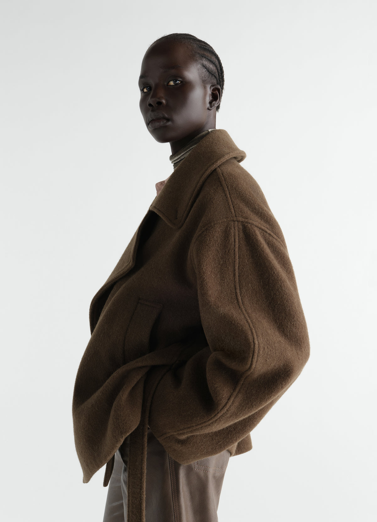 SHORT WRAP COAT IN FELTED WOOL AND ALPACA BLEND