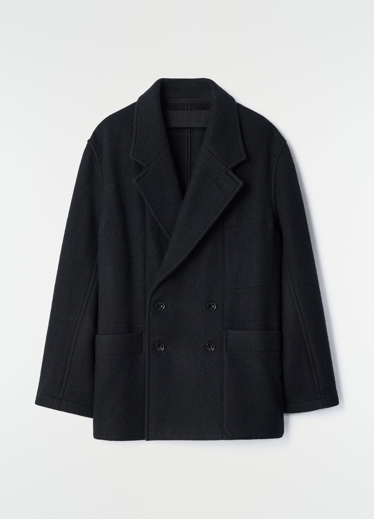 Manteau court à double boutonnage en mélange de laine et alpaga feutré, coloris noir, vue produit sur fond blanc