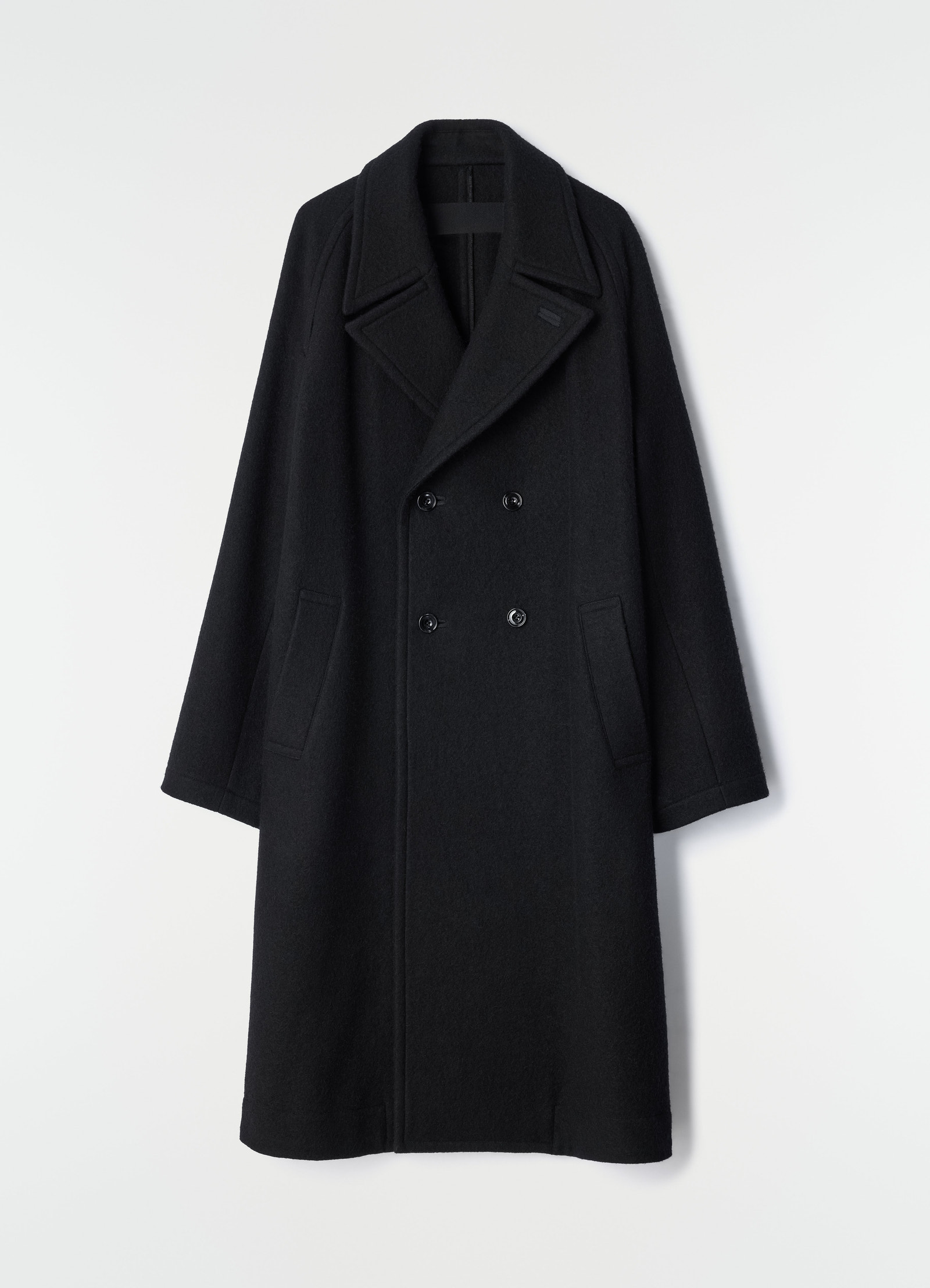 Manteau à double boutonnage en mélange de laine et alpaga feutré, coloris noir, présenté à plat sur fond blanc